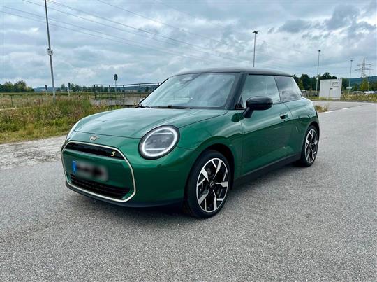 Mini Cooper SE EL Favoured Trim Option Level M 218HK 3d Aut.