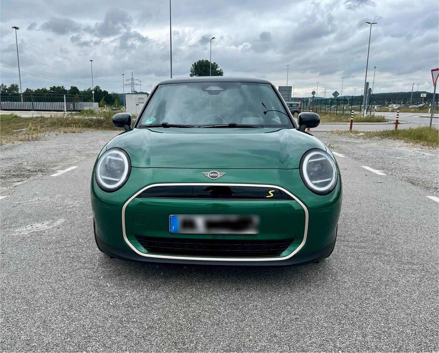 Billede af Mini Cooper SE EL Favoured Trim Option Level M 218HK 3d Aut.