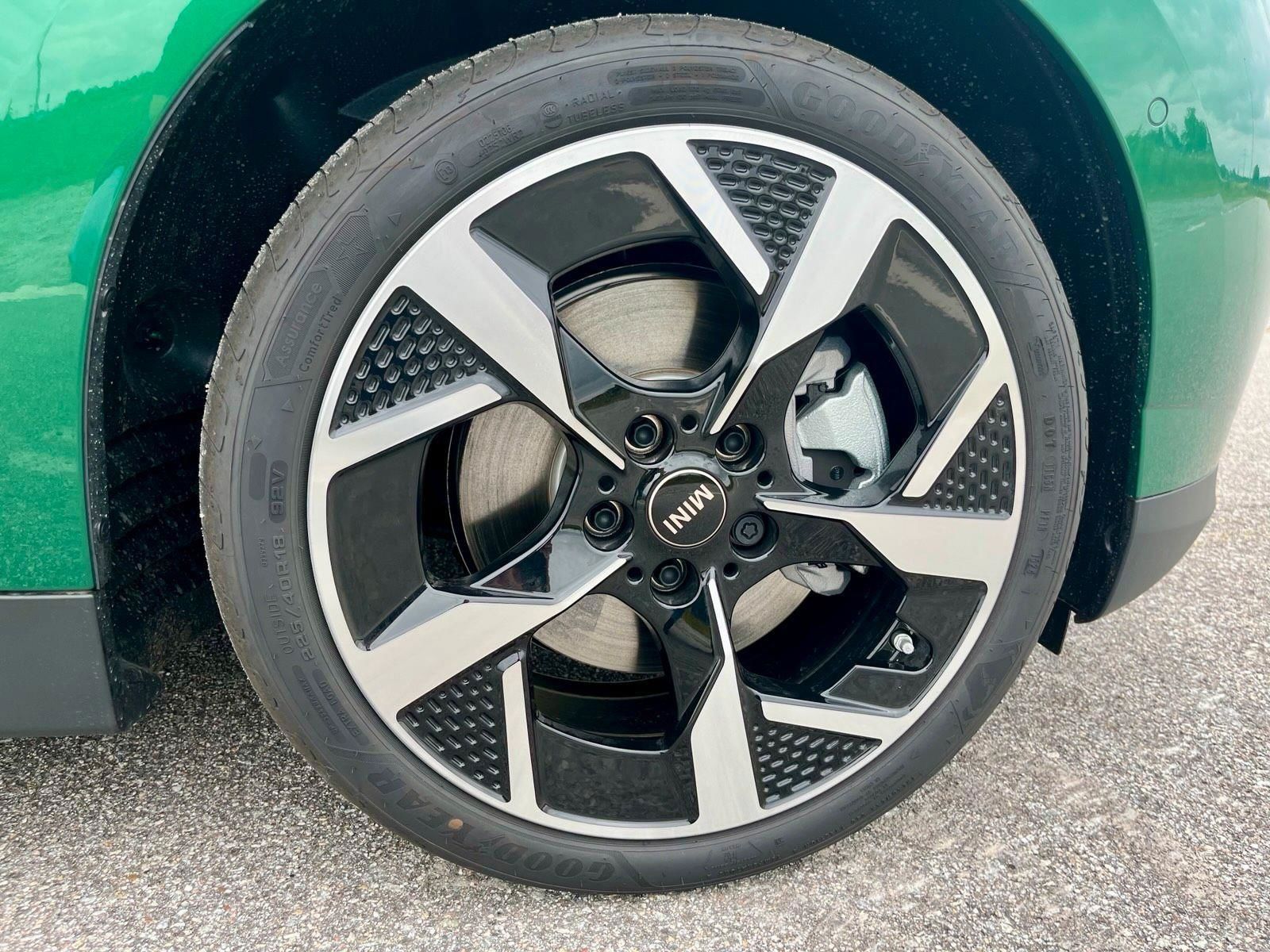 Billede af Mini Cooper SE EL Favoured Trim Option Level M 218HK 3d Aut.