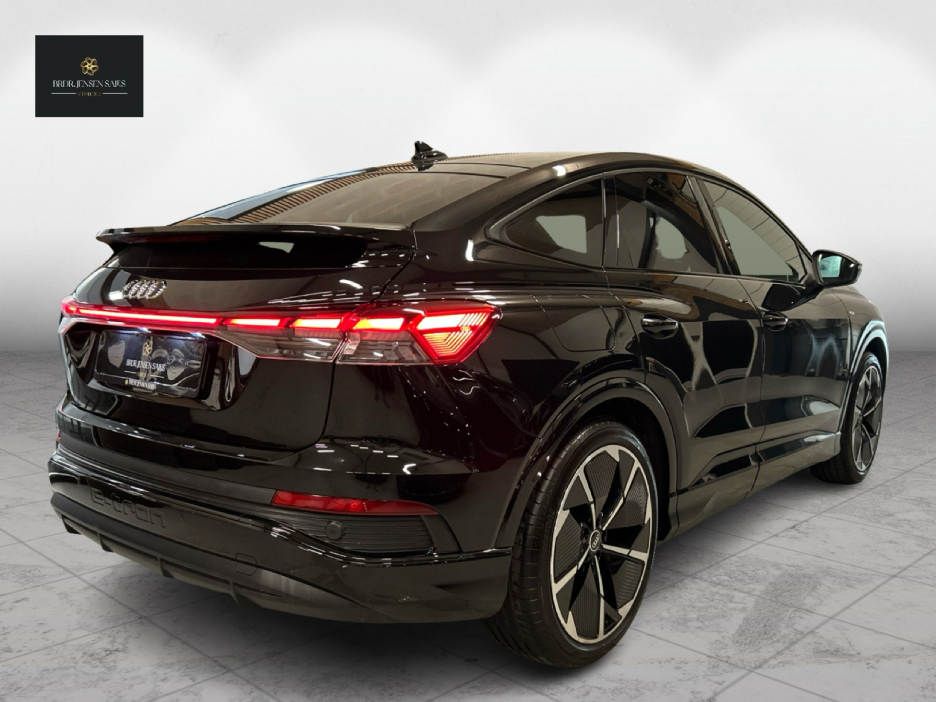 Billede af Audi Q4 Sportback 40 E-tron S Line 204HK 5d Aut.