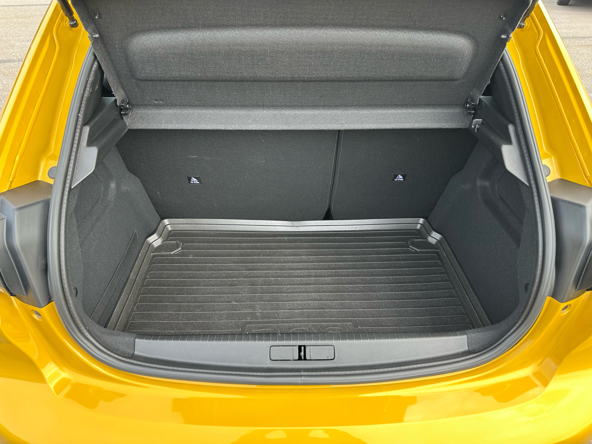 Billede af Peugeot 208 1,2 PureTech Allure Pack 100HK 5d 6g