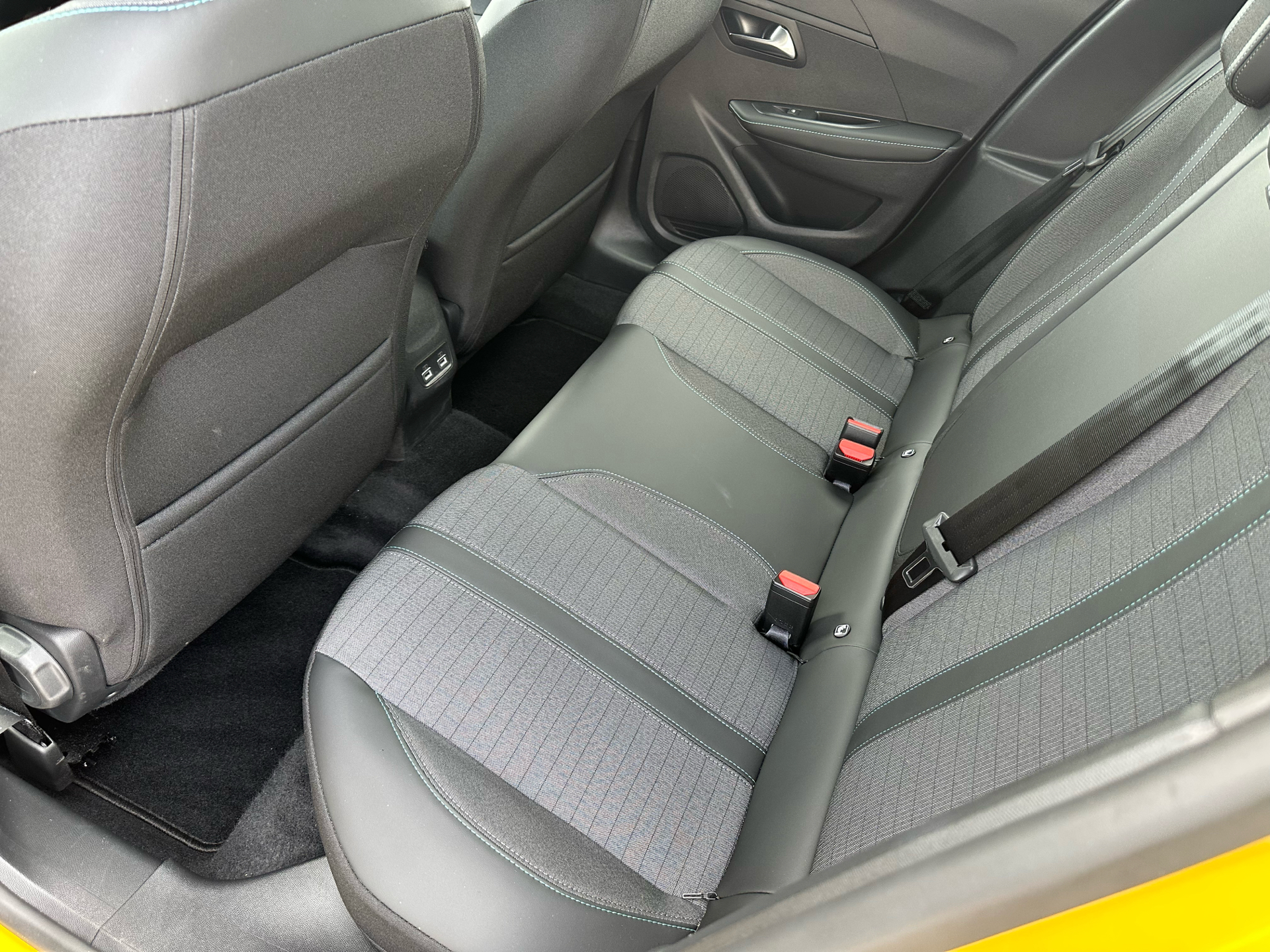 Billede af Peugeot 208 1,2 PureTech Allure Pack 100HK 5d 6g
