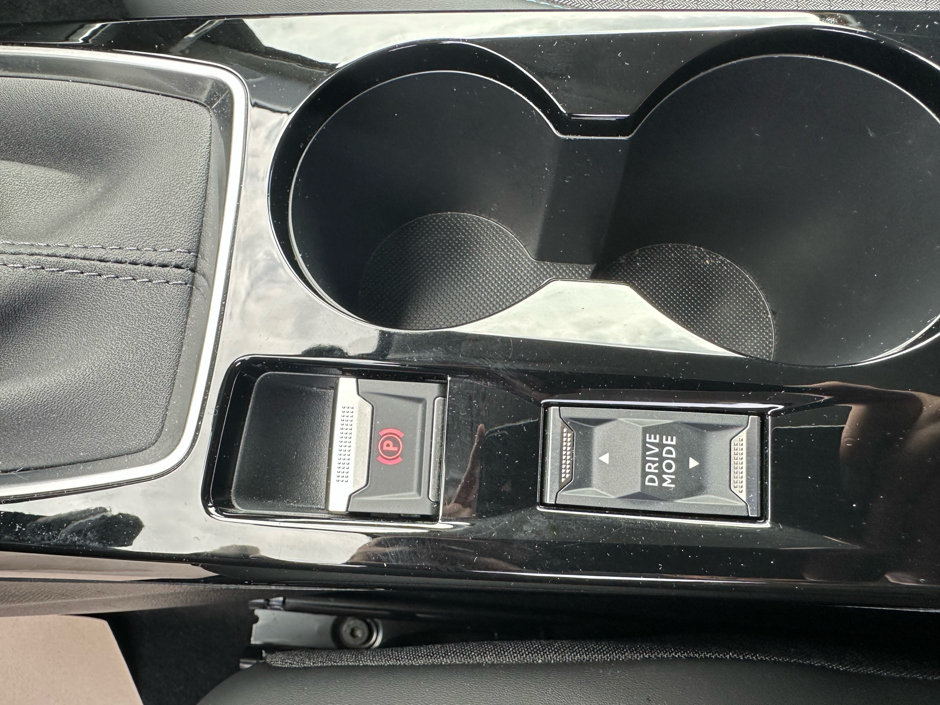 Billede af Peugeot 208 1,2 PureTech Allure Pack 100HK 5d 6g