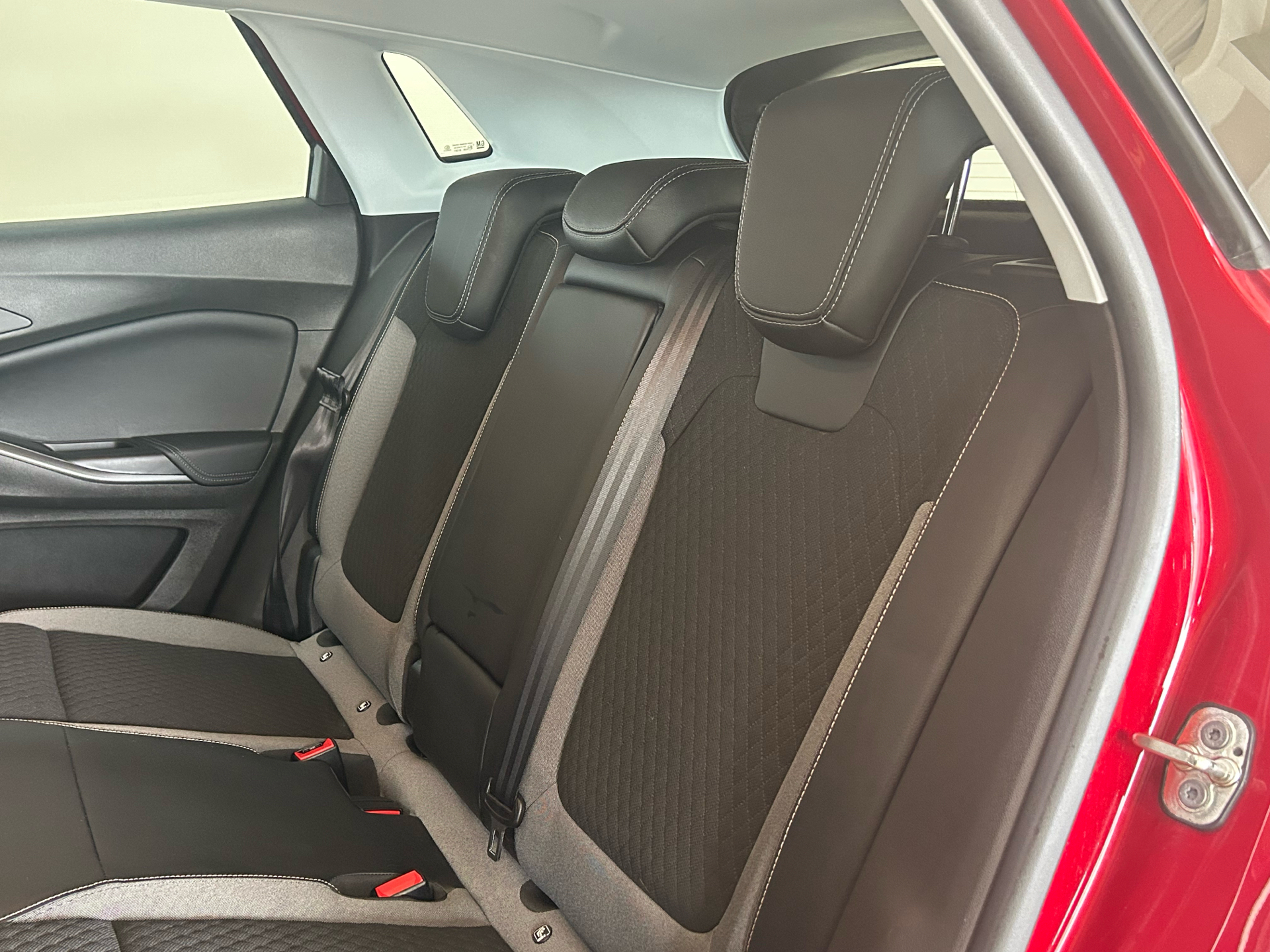 Billede af Opel Grandland X 1,6 PHEV  Plugin-hybrid Ultimate 225HK 5d 8g Aut.