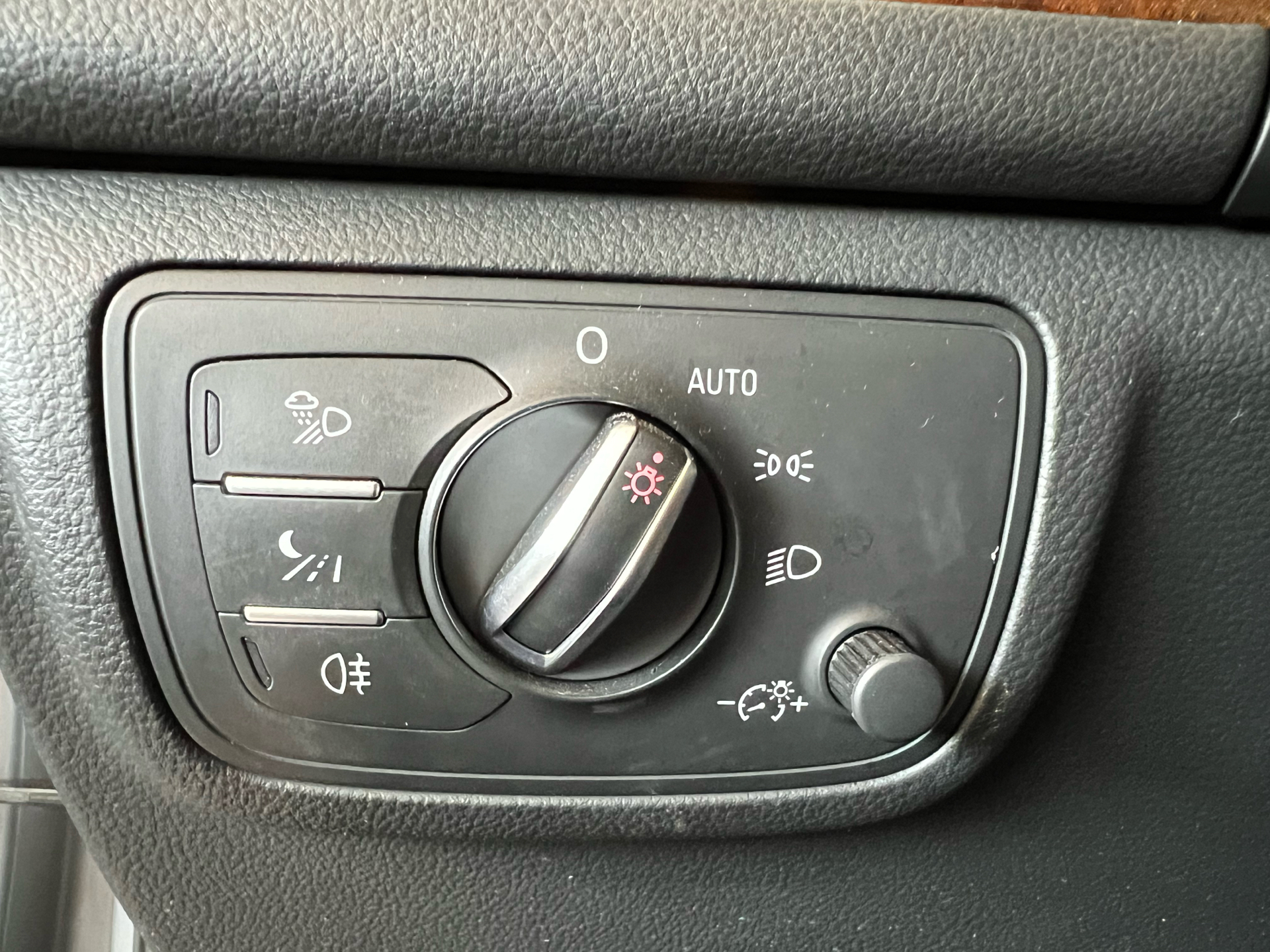 Billede af Audi A6 Avant 3,0 TDI Quat S Tron 272HK Stc 7g Aut.