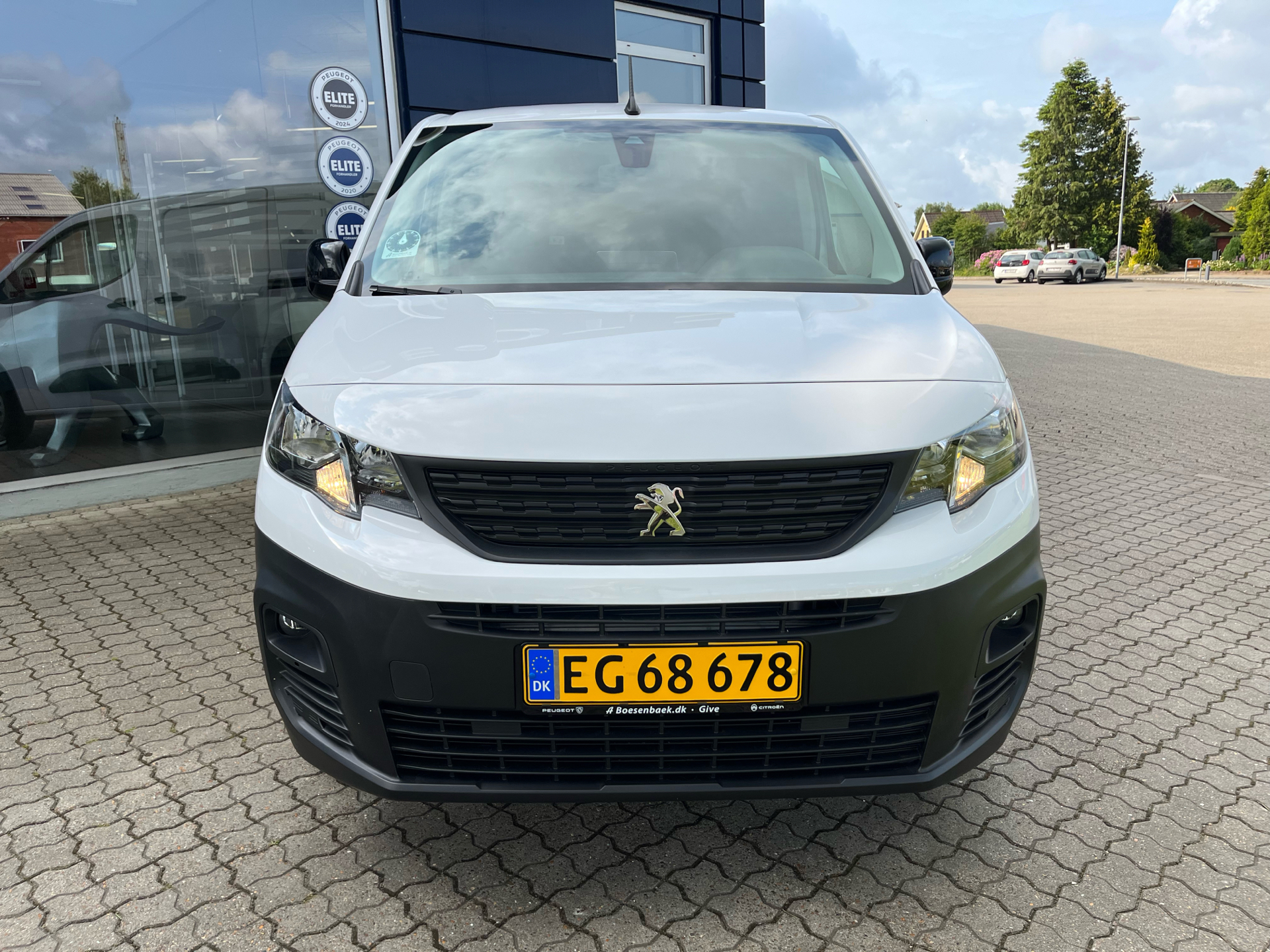 Billede af Peugeot e-Partner L1 V2 EL Plus 136HK Van Aut.
