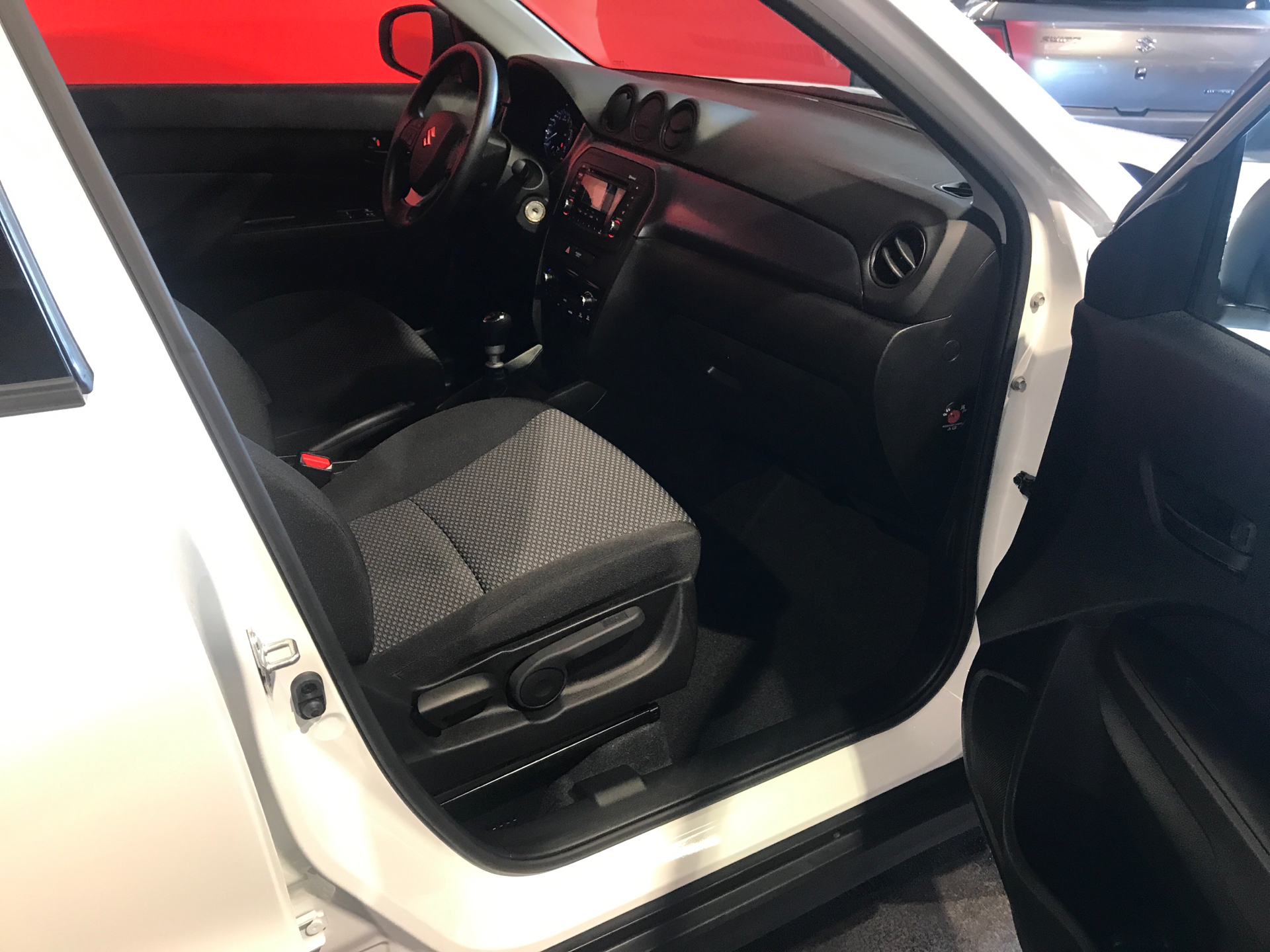 Billede af Suzuki Vitara 1,4 Boosterjet  Mild hybrid Club 129HK 5d 6g