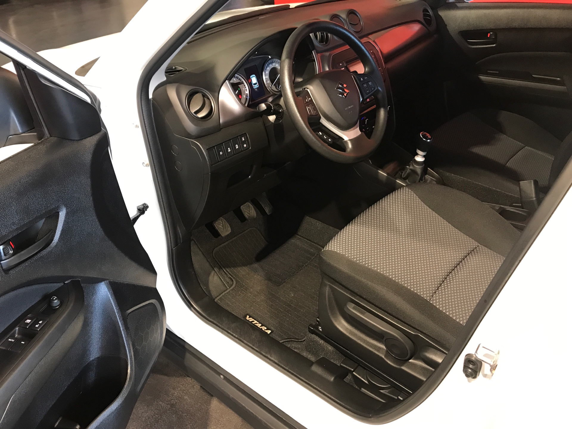 Billede af Suzuki Vitara 1,4 Boosterjet  Mild hybrid Club 129HK 5d 6g