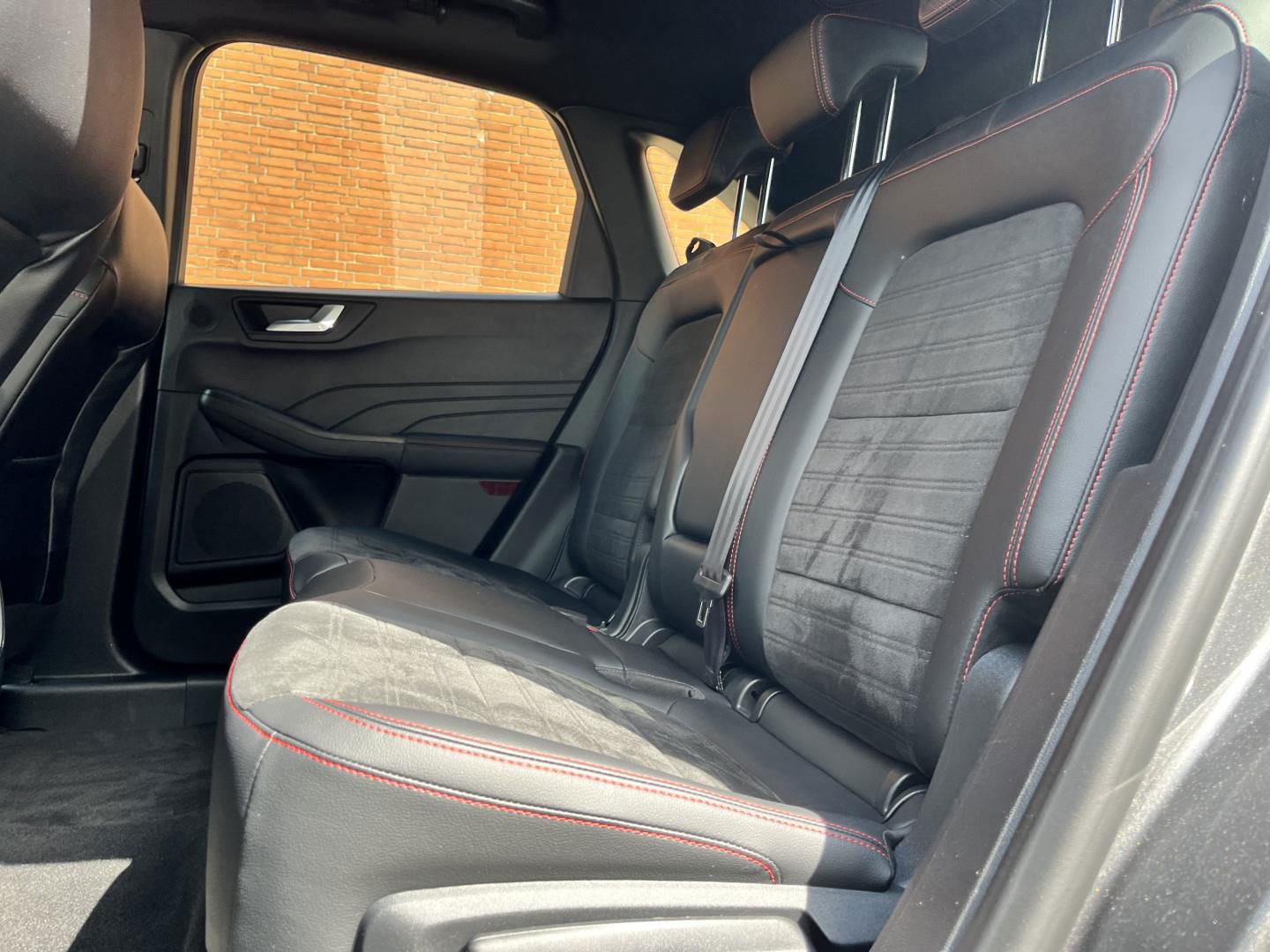Billede af Ford Kuga 2,5 Plugin-hybrid ST-Line X CVT 225HK 5d Trinl. Gear