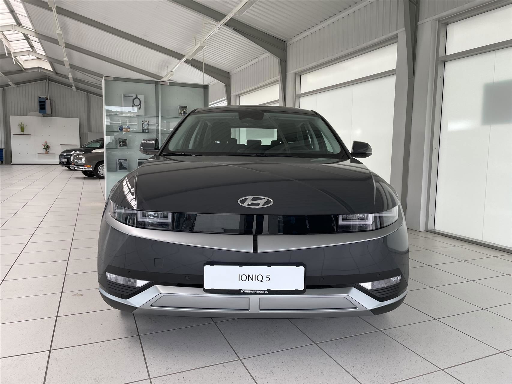 Billede af Hyundai Ioniq 5 Electric 77,4 kWh Essential 229HK 5d Trinl. Gear