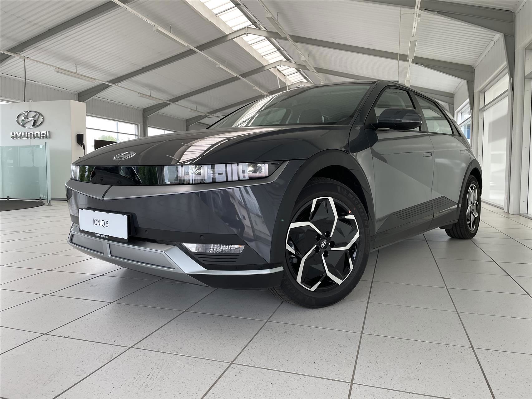 Billede af Hyundai Ioniq 5 Electric 77,4 kWh Essential 229HK 5d Trinl. Gear