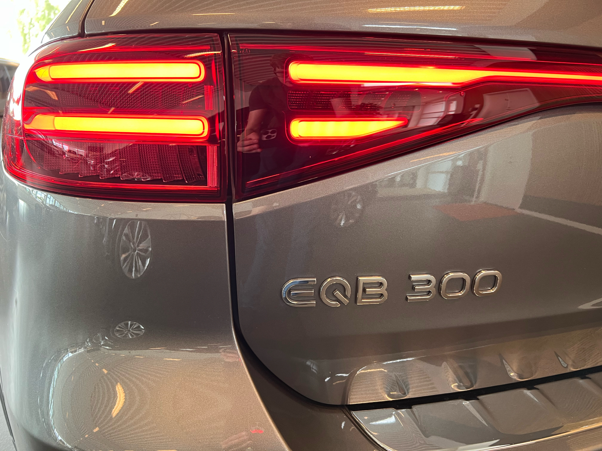 Billede af Mercedes-Benz EQB 300 EL Sport 4Matic 228HK 5d Aut.