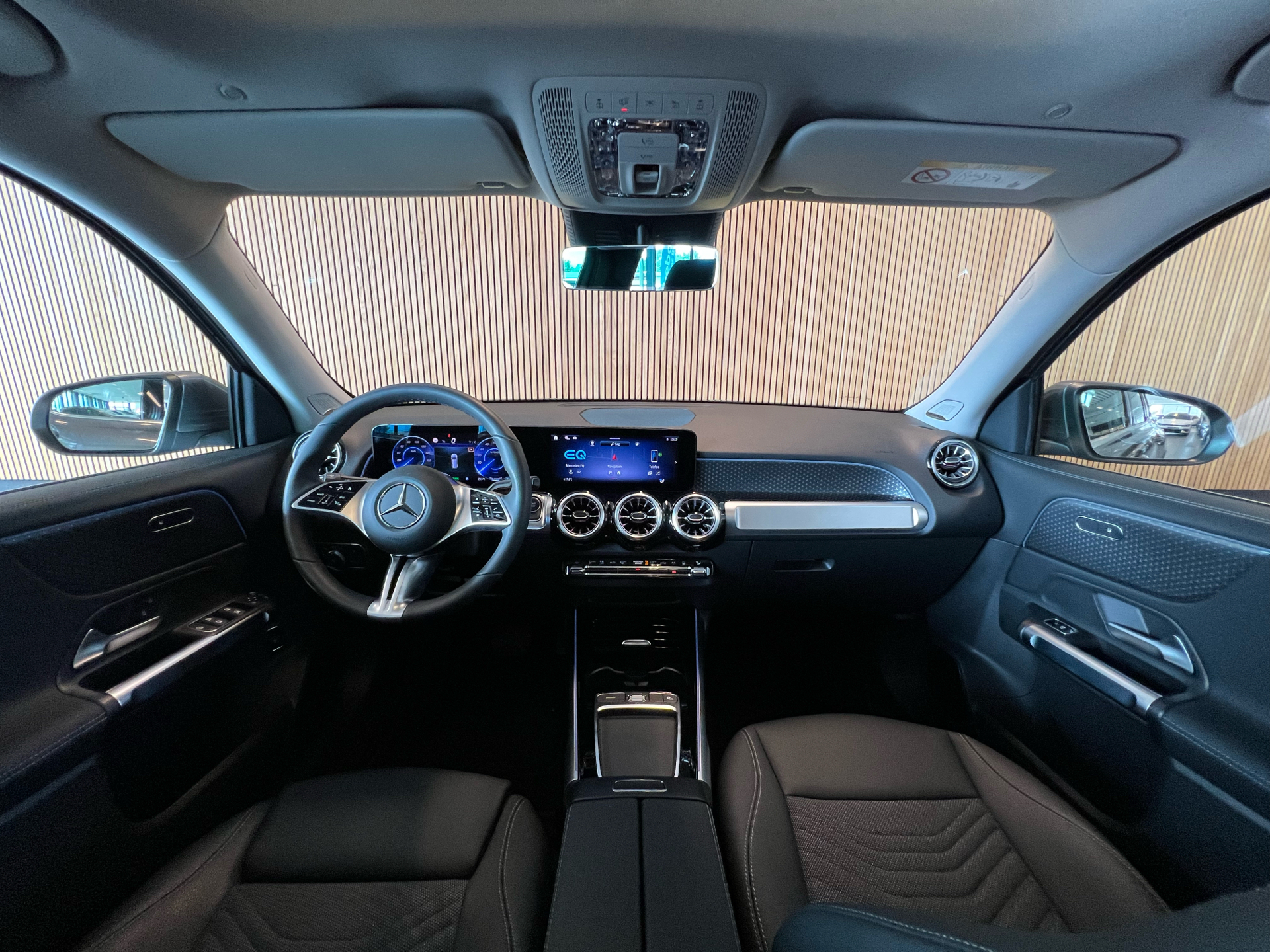 Billede af Mercedes-Benz EQB 300 EL Sport 4Matic 228HK 5d Aut.