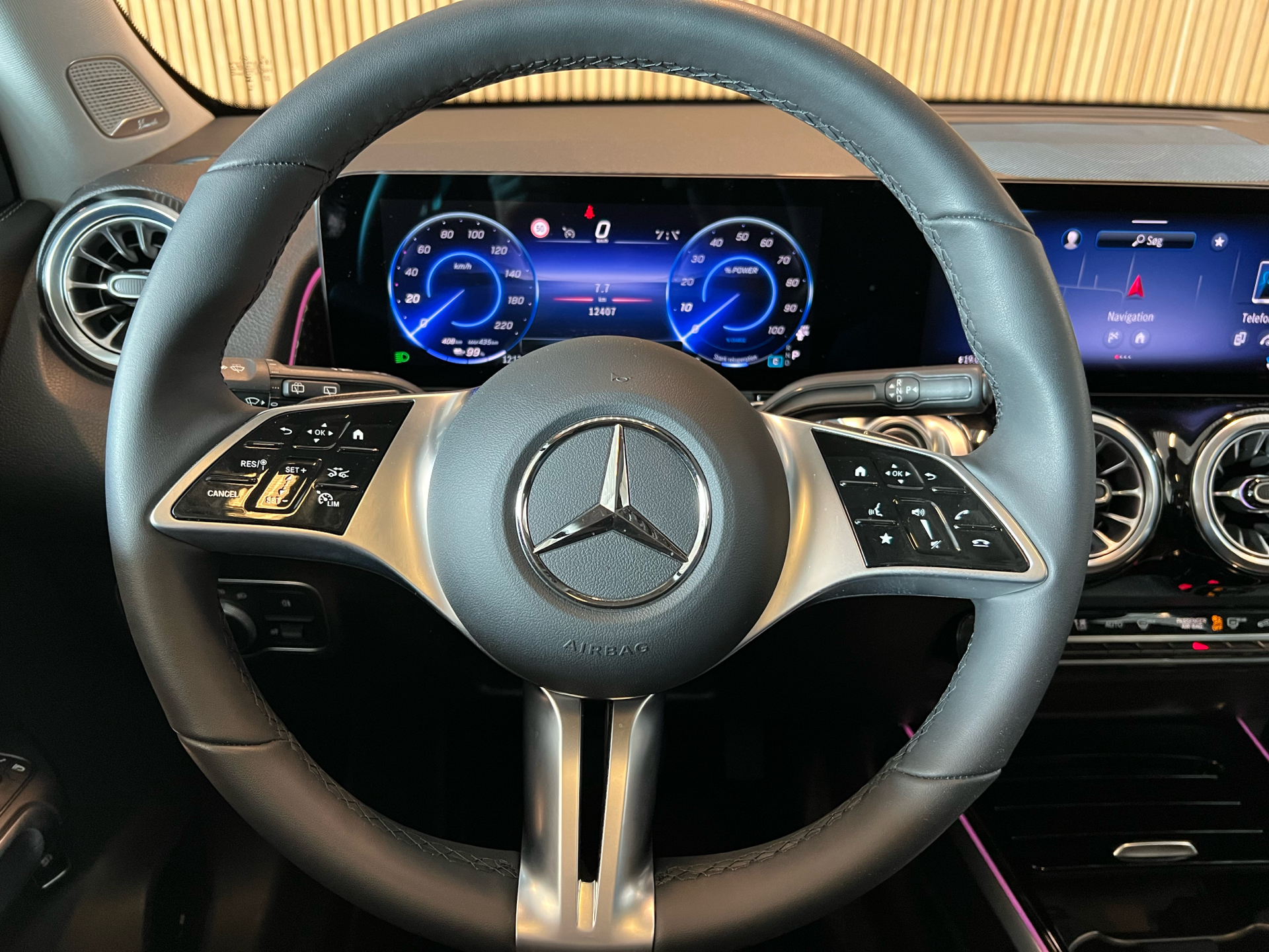 Billede af Mercedes-Benz EQB 300 EL Sport 4Matic 228HK 5d Aut.
