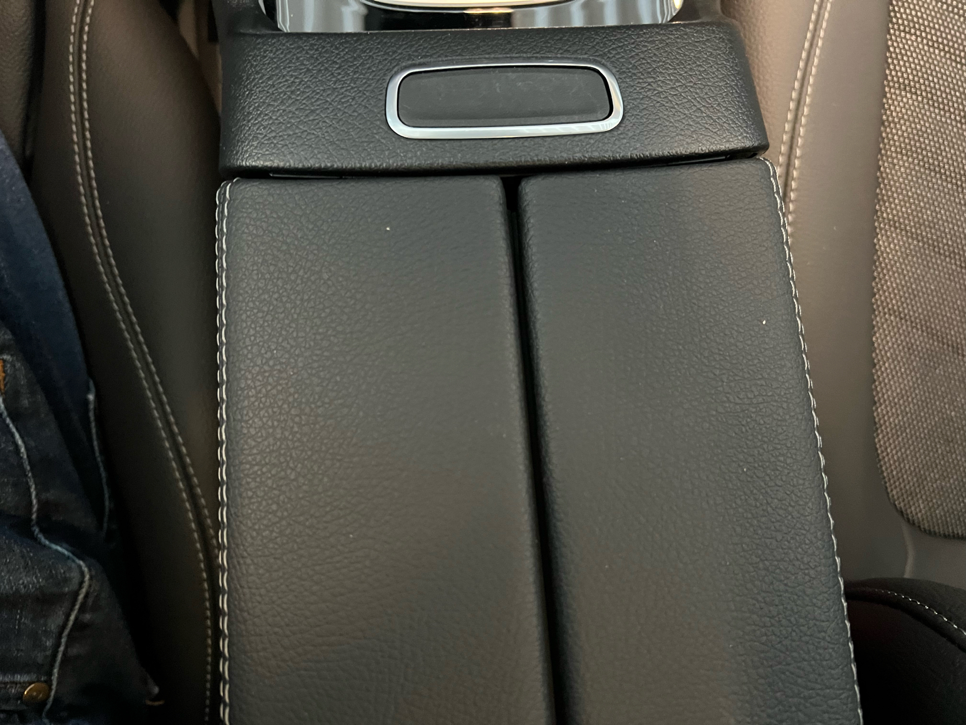 Billede af Mercedes-Benz EQB 300 EL Sport 4Matic 228HK 5d Aut.