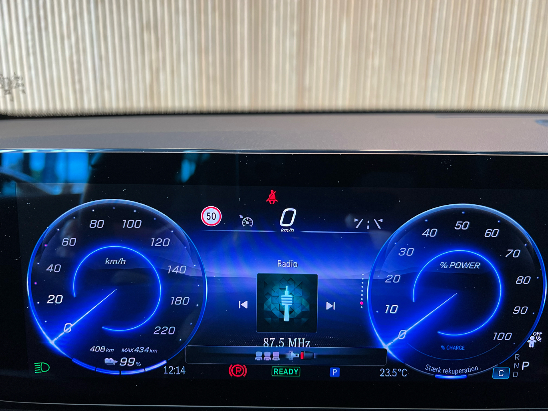 Billede af Mercedes-Benz EQB 300 EL Sport 4Matic 228HK 5d Aut.