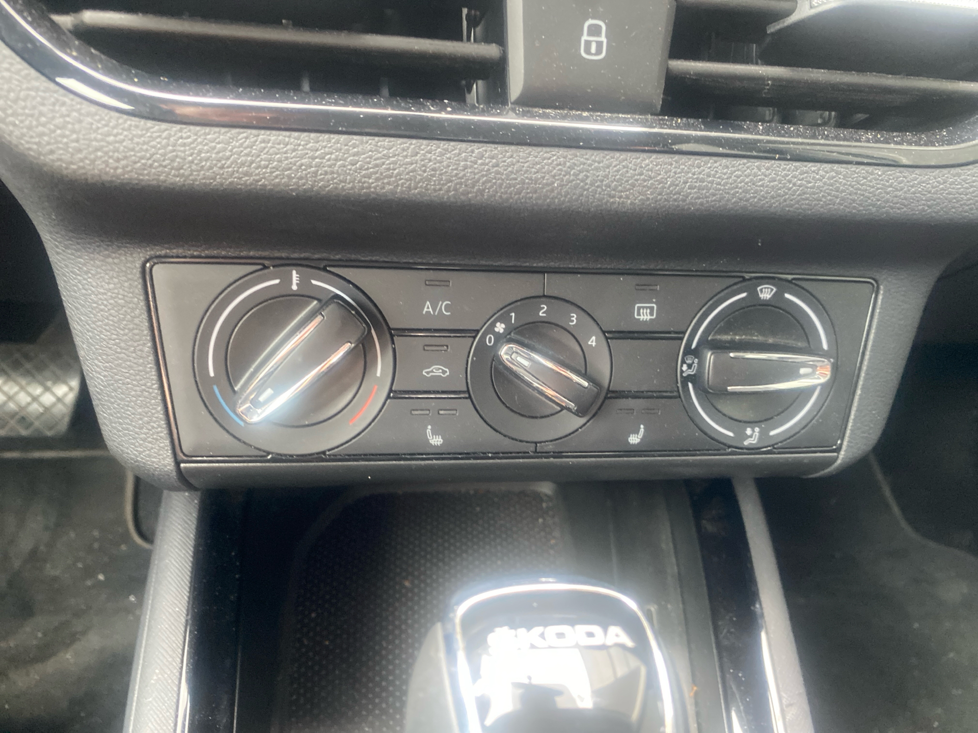 Billede af Skoda Kamiq 1,0 TSI Dynamic DSG 110HK 5d 7g Aut.