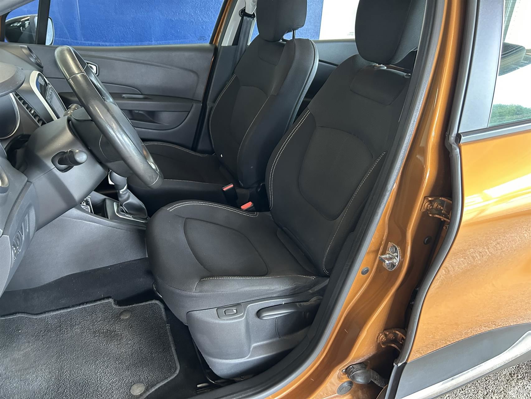 Billede af Renault Captur 1,2 TCE Zen EDC 120HK 5d 6g Aut.