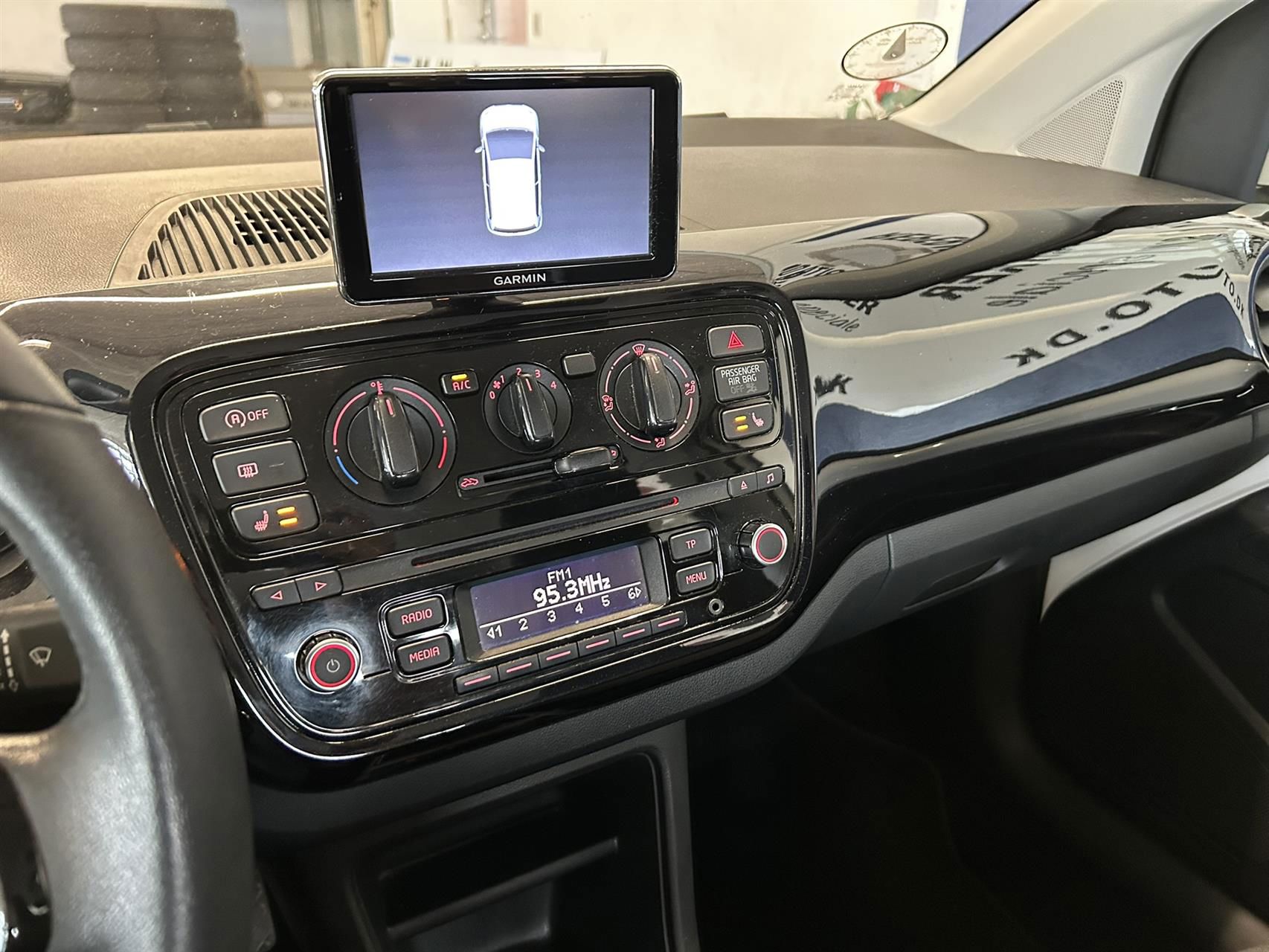 Billede af VW up 1,0 MPI BMT Move 60HK 5d