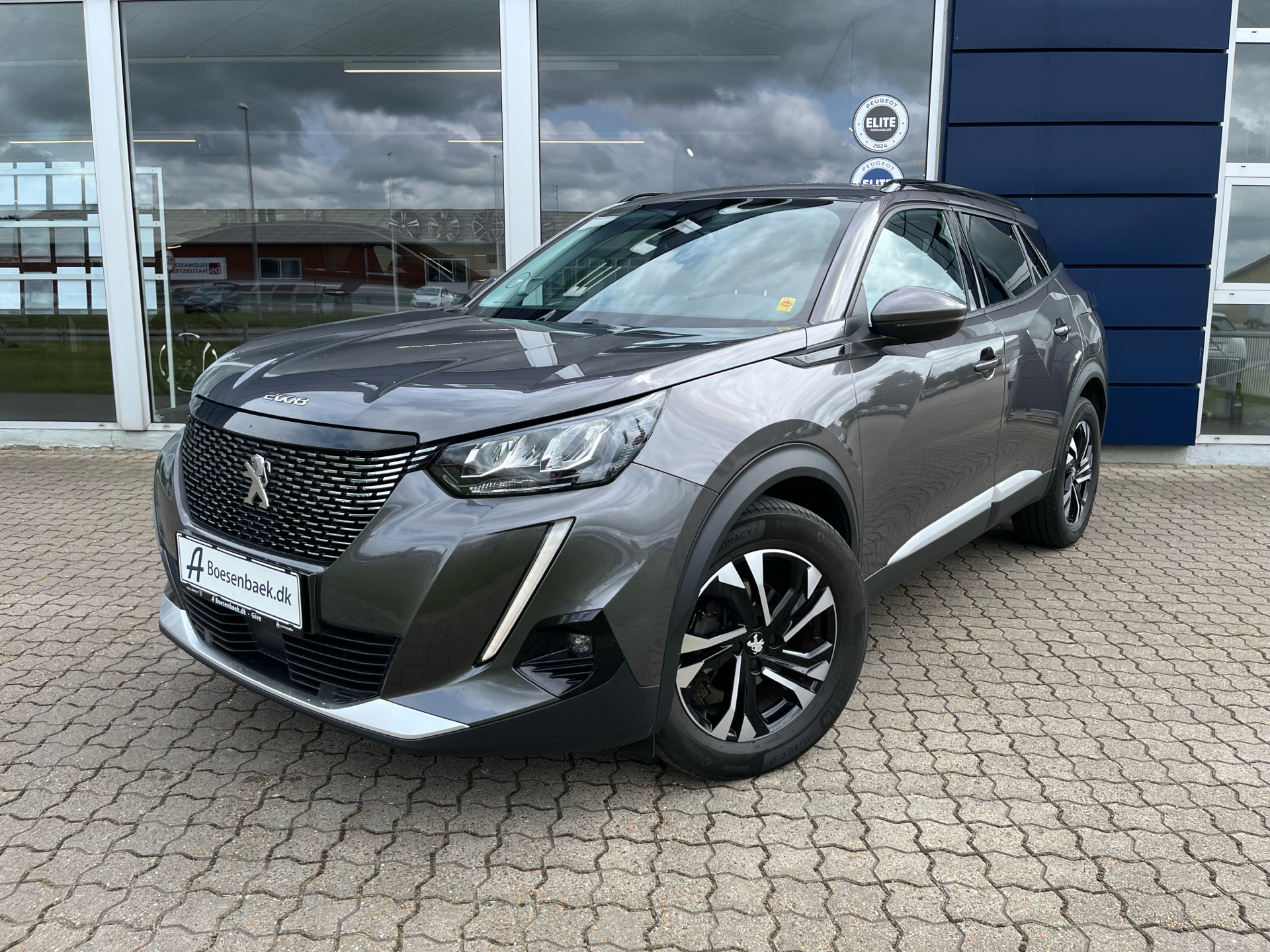 Billede af Peugeot 2008 1,2 PureTech Allure Pack EAT8 130HK 5d 8g Aut.