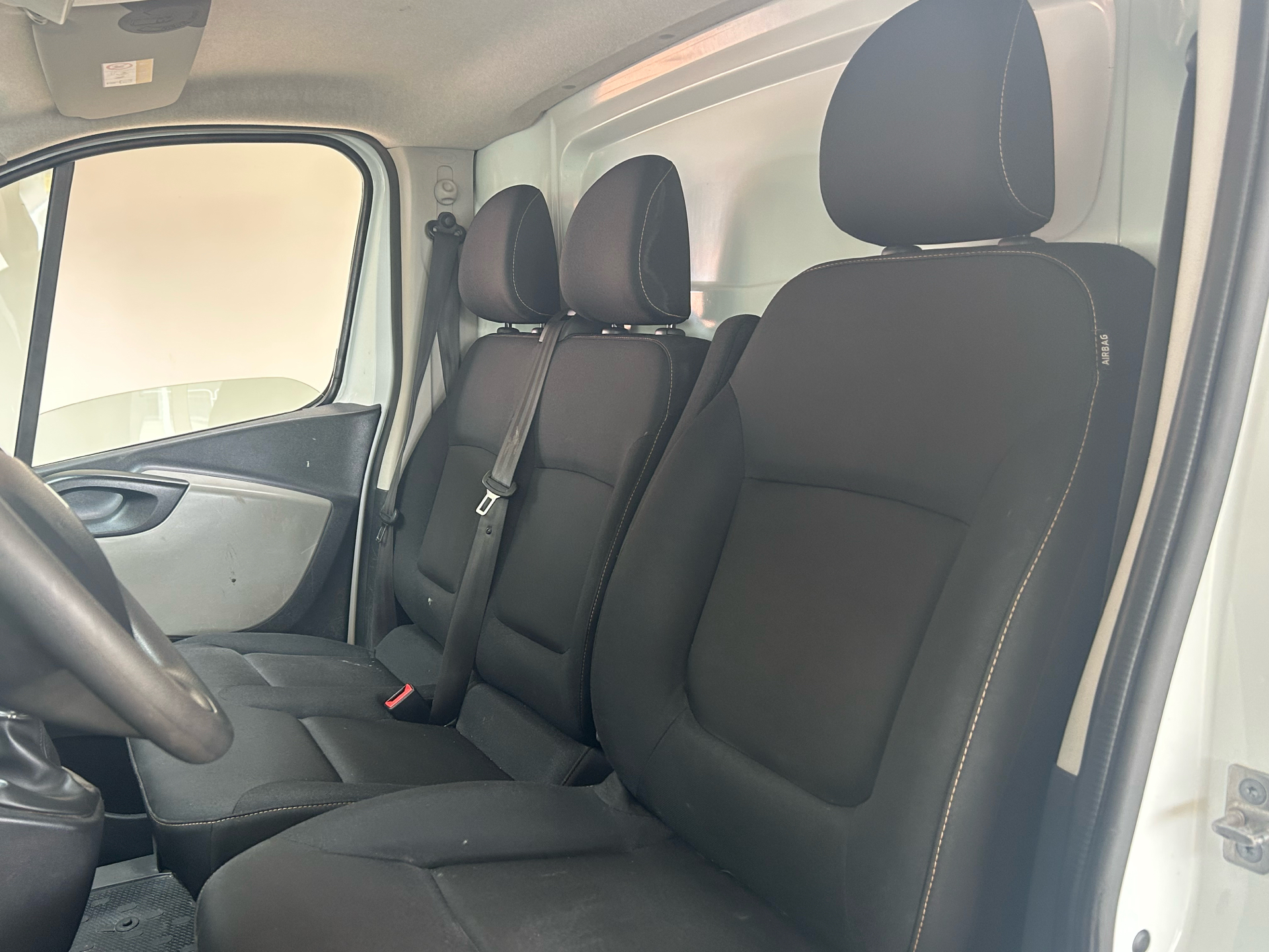 Billede af Renault Trafic T29 L2H2 1,6 DCI start/stop 125HK Van 6g