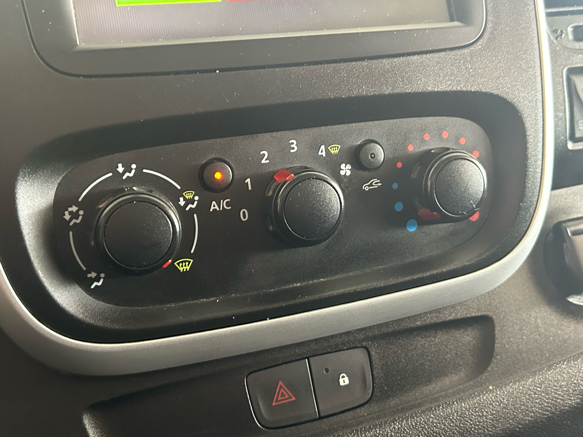 Billede af Renault Trafic T29 L2H2 1,6 DCI start/stop 125HK Van 6g