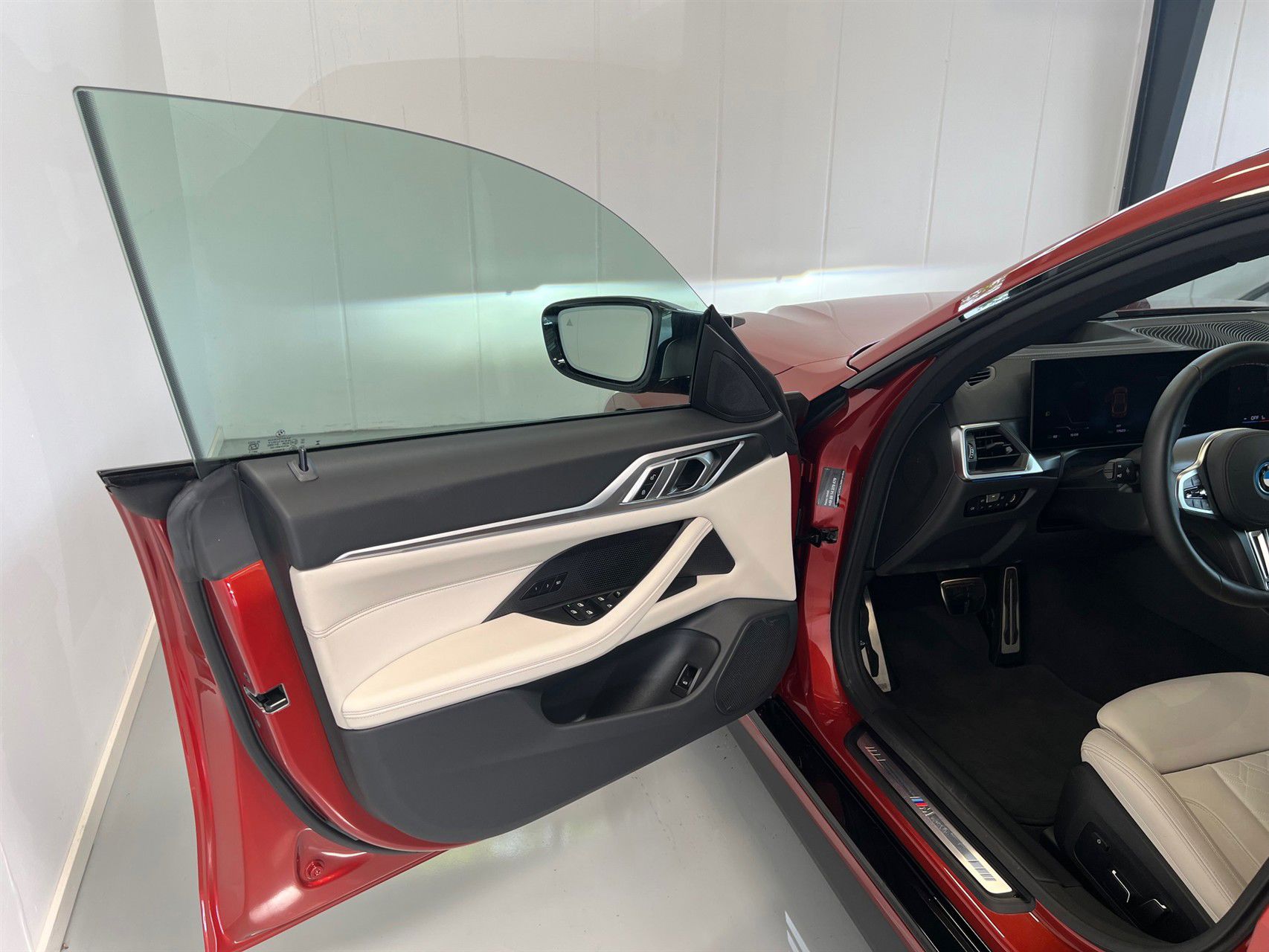 Billede af BMW i4 M50 Gran Coupé EL M-Sport 4x4 544HK 5d Aut.