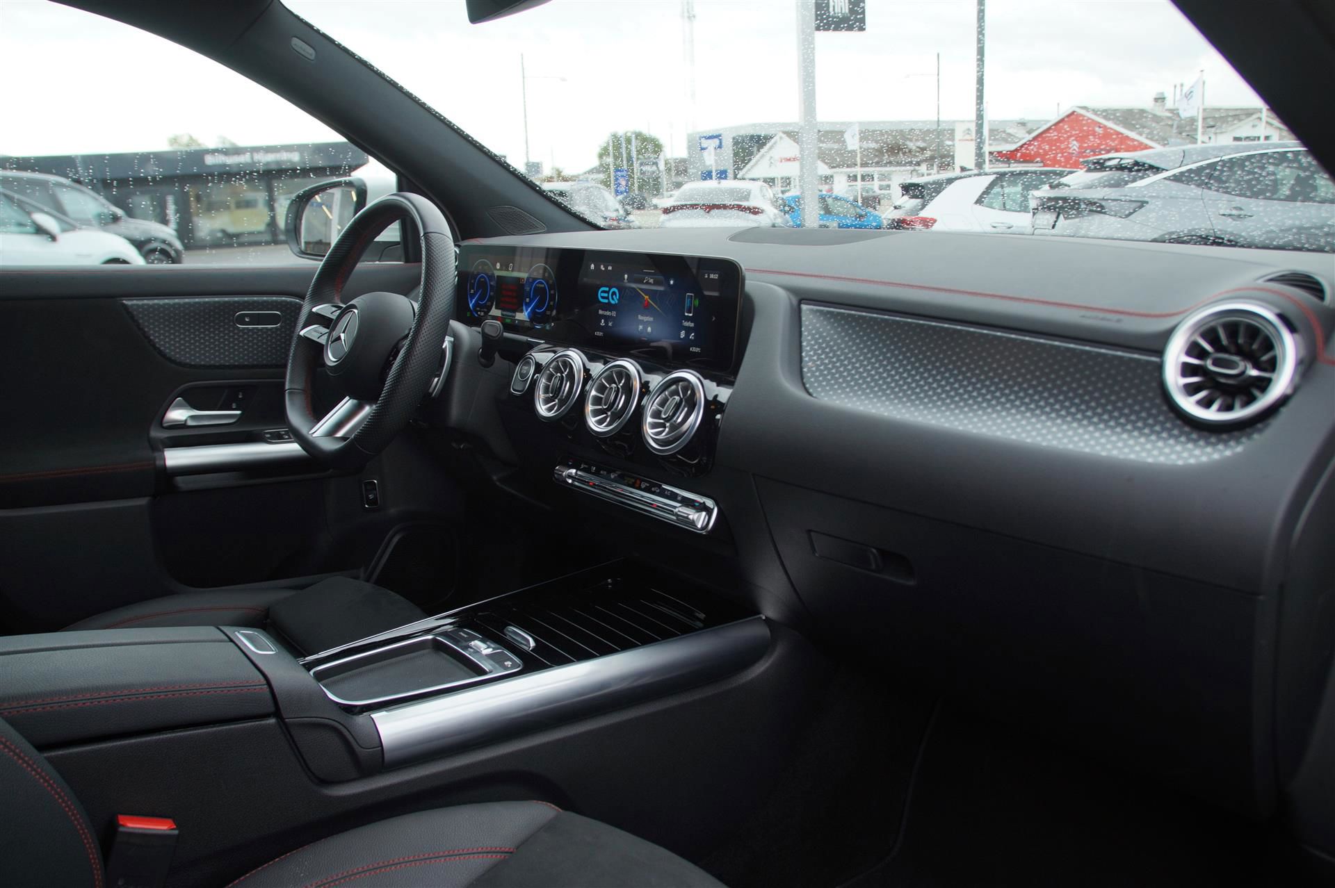 Billede af Mercedes-Benz EQA 250+ EL AMG Advance 190HK 5d Aut.