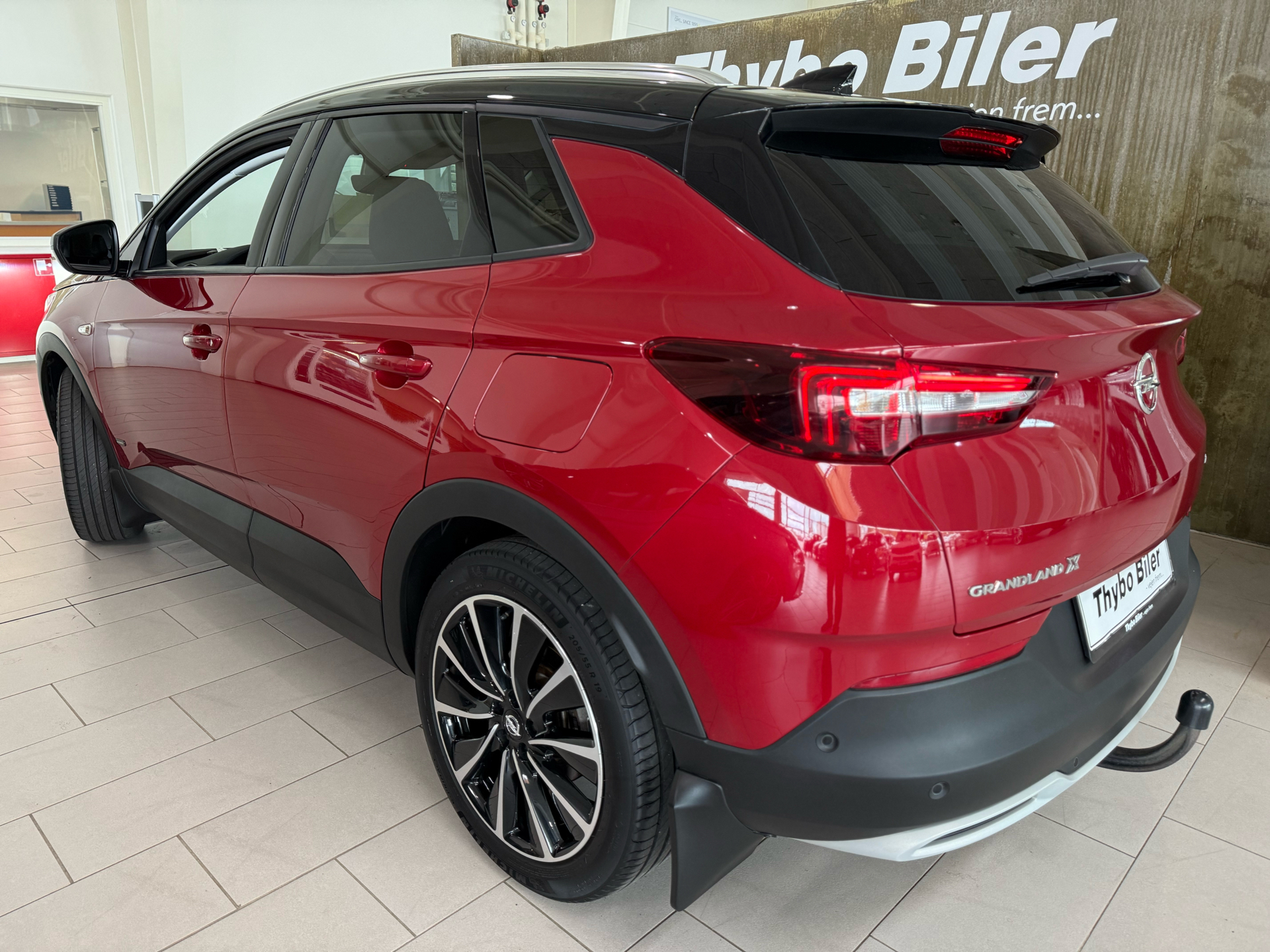Billede af Opel Grandland X 1,6 PHEV  Plugin-hybrid Ultimate 225HK 5d 8g Aut.