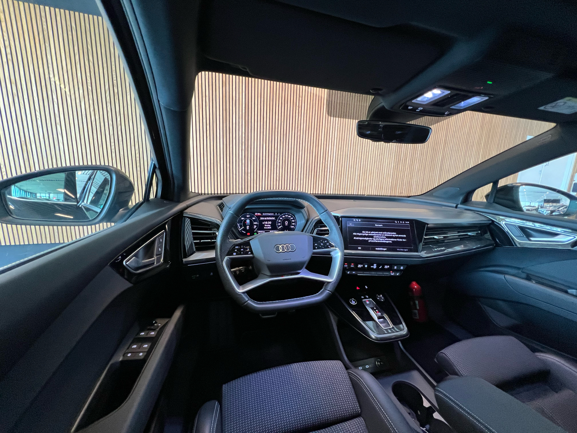Billede af Audi Q4 45 E-tron S Line 286HK 5d Aut.