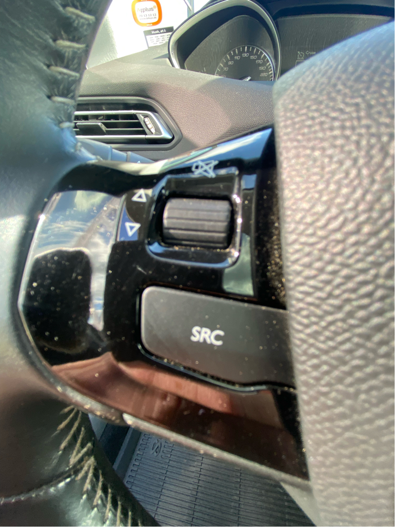 Billede af Peugeot 308 SW 1,6 BlueHDi Allure Sky EAT6 120HK Stc 6g Aut.