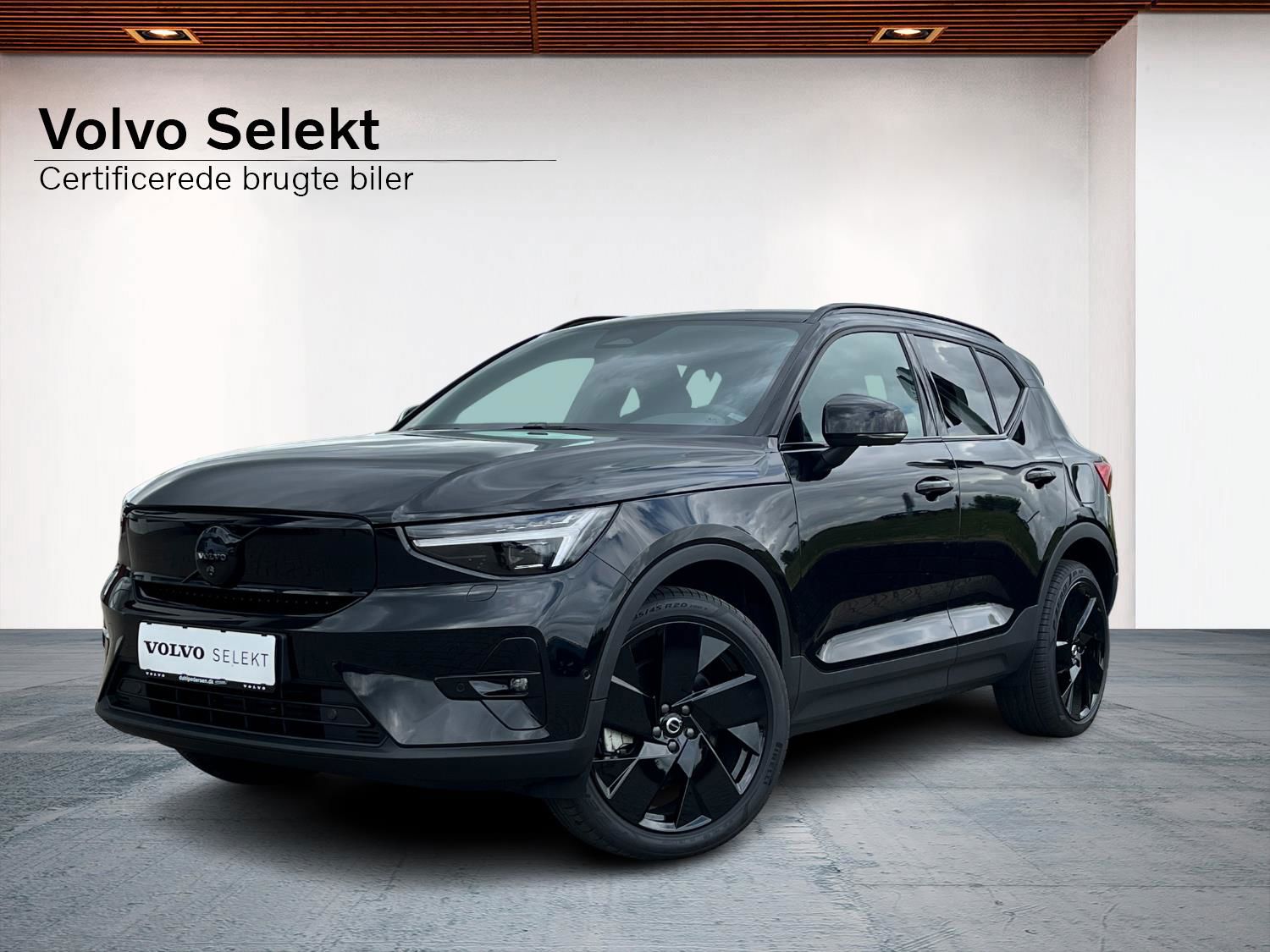 Billede af Volvo EX40 Single Motor Extended Range Black Edition 252HK 5d Aut.