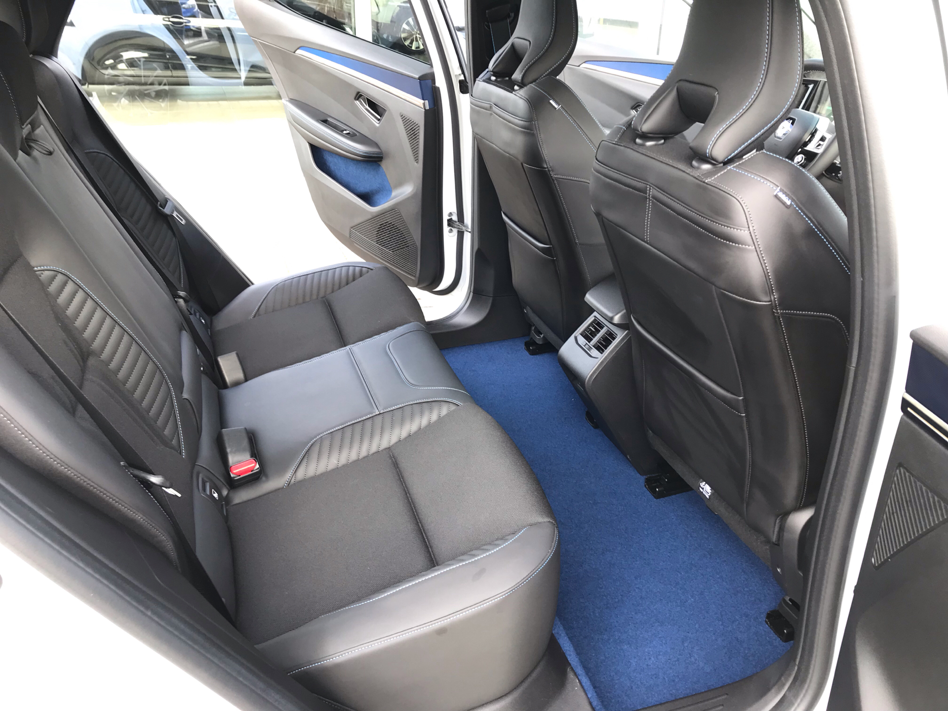 Billede af Renault Scénic E-TECH Esprit Alpine 220HK Aut.