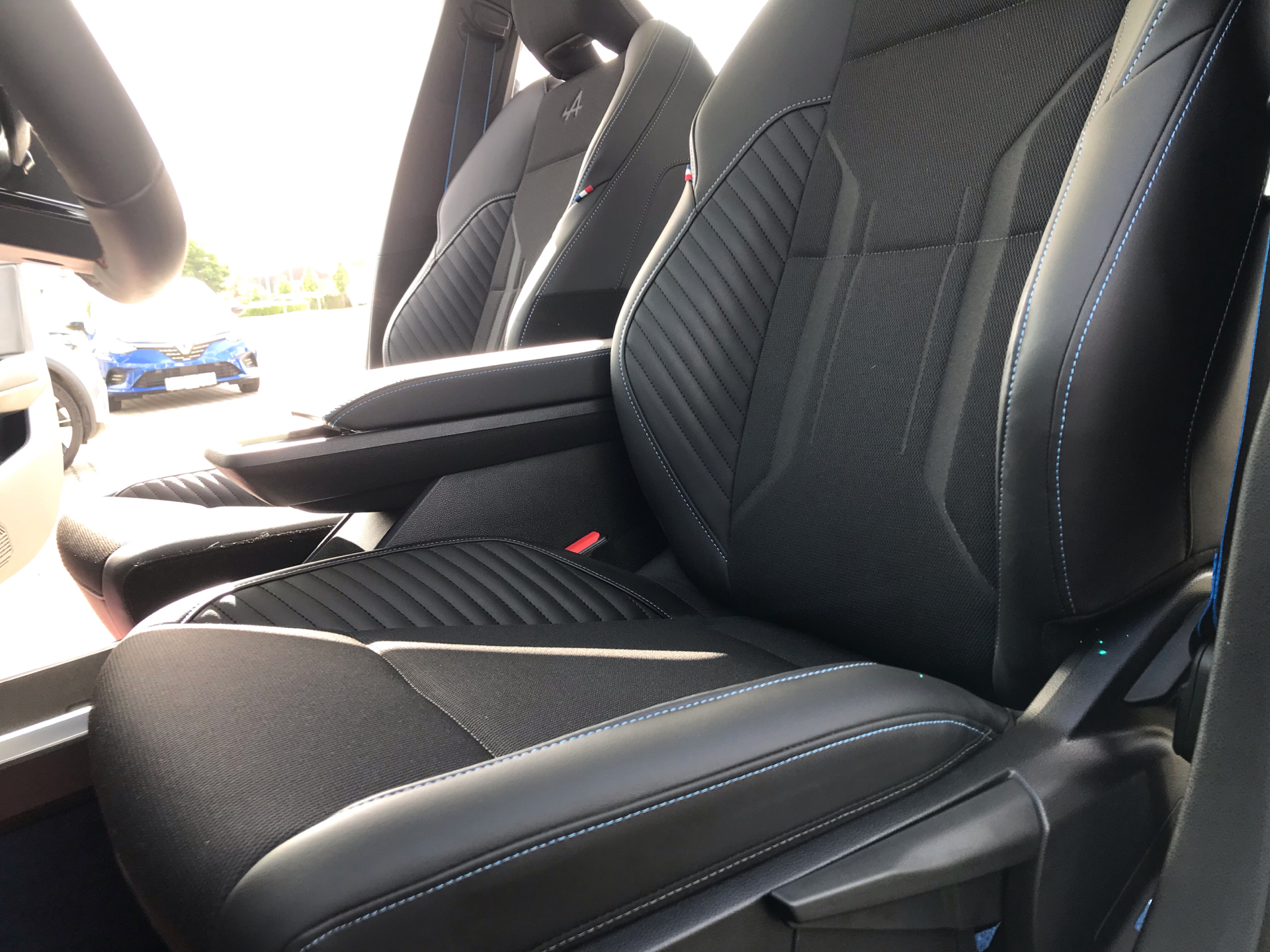 Billede af Renault Scénic E-TECH Esprit Alpine 220HK Aut.