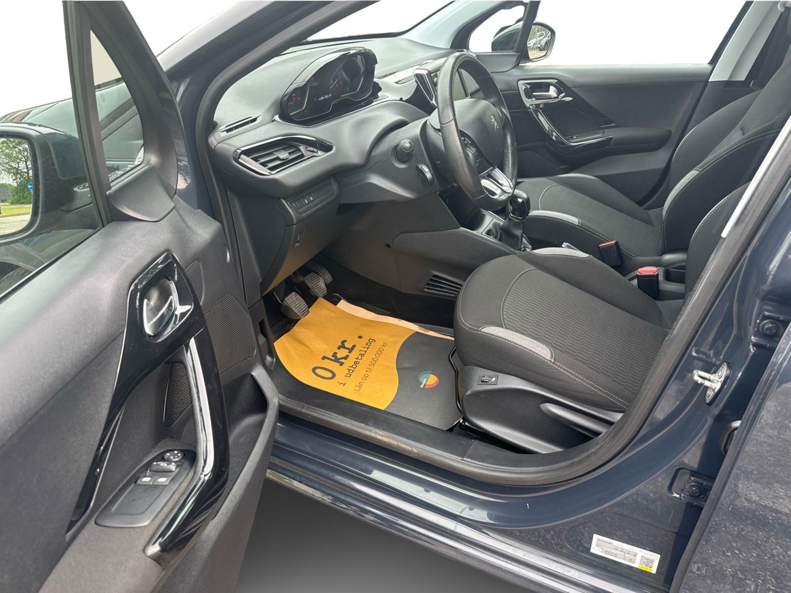 Billede af Peugeot 208 1,6 BlueHDi Chili Plus 100HK 5d