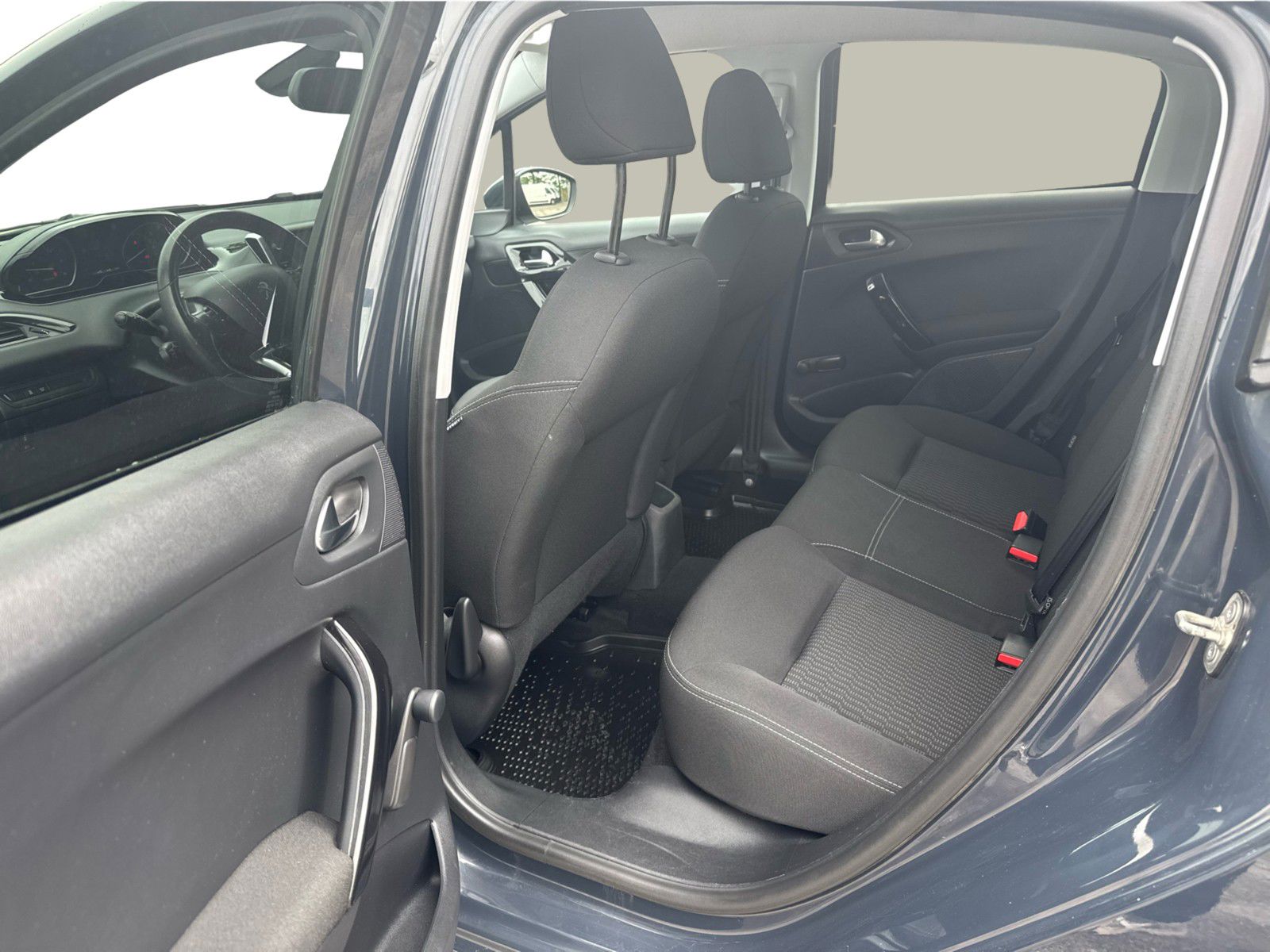 Billede af Peugeot 208 1,6 BlueHDi Chili Plus 100HK 5d