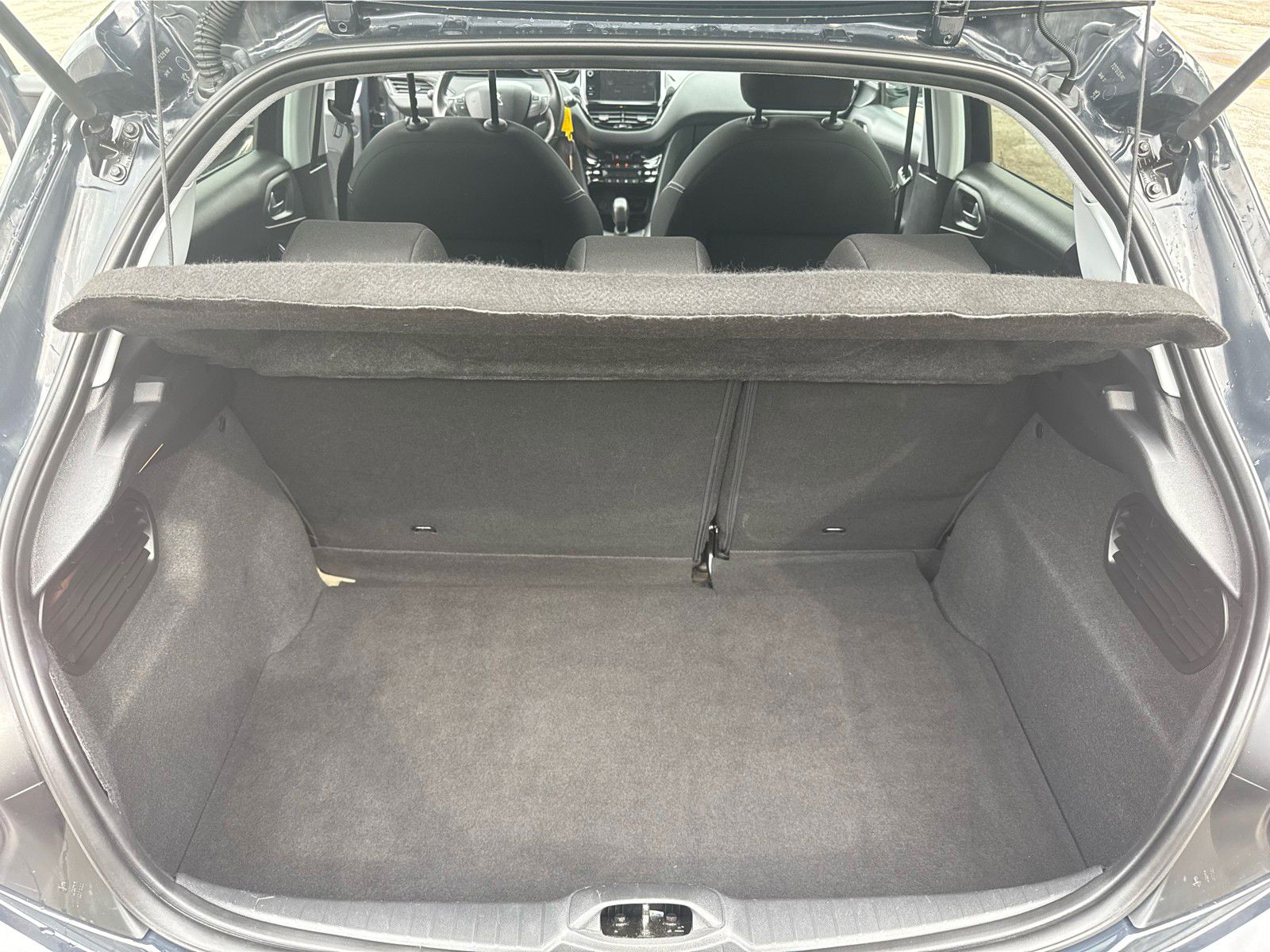 Billede af Peugeot 208 1,6 BlueHDi Chili Plus 100HK 5d