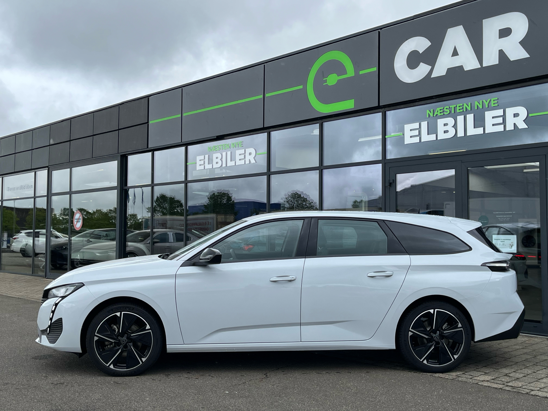 Billede af Peugeot e-308 SW EL Allure 156HK Stc Aut.