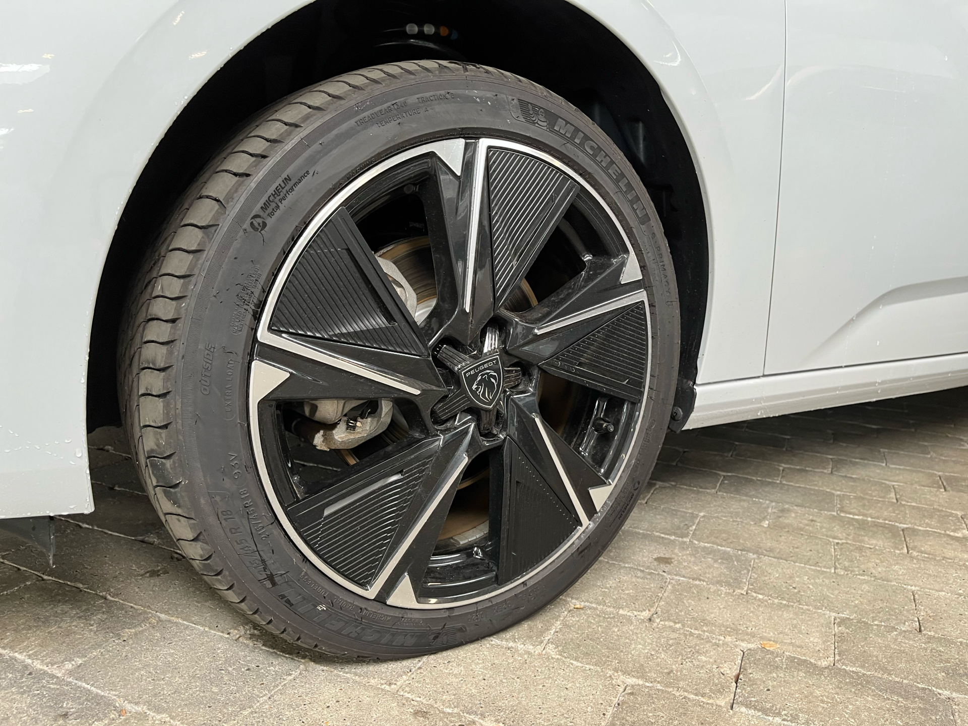Billede af Peugeot e-308 SW EL Allure 156HK Stc Aut.