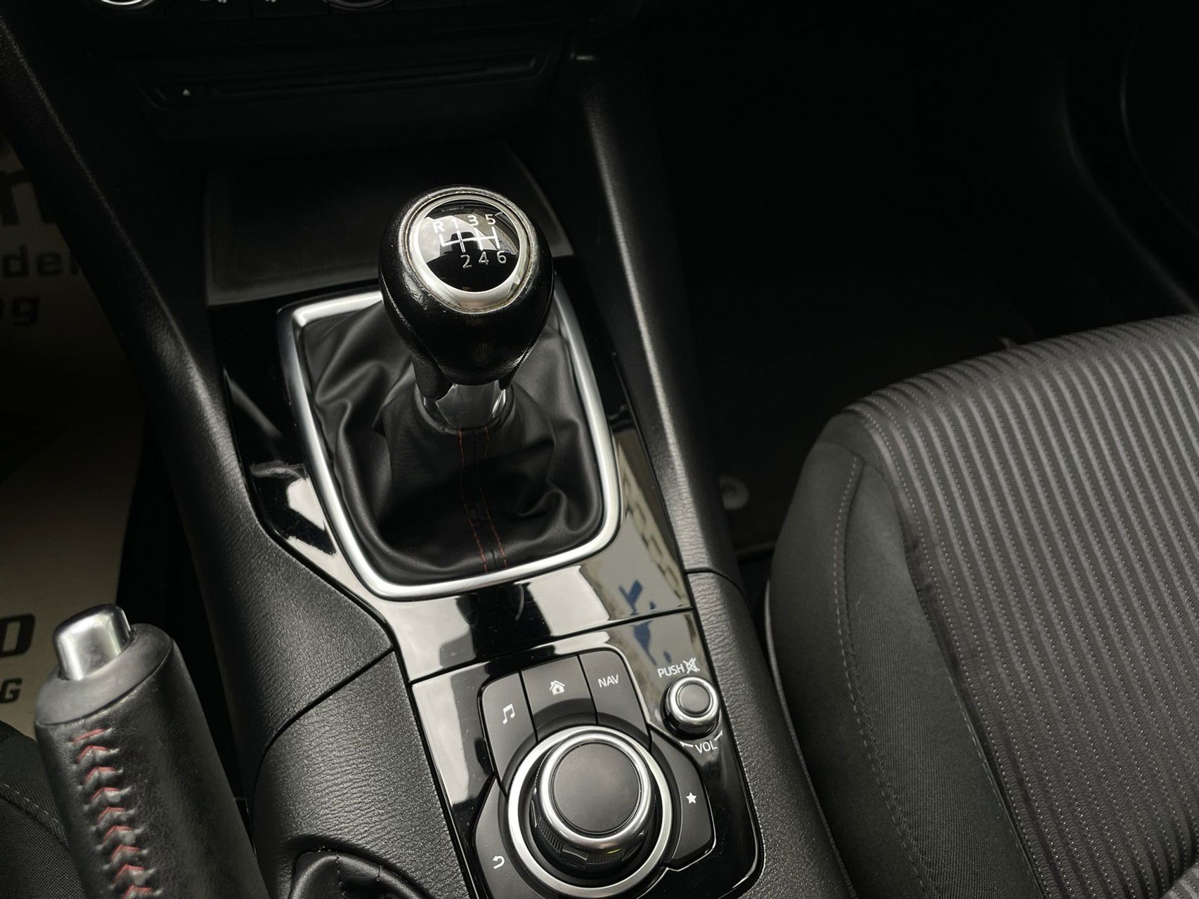 Billede af Mazda 3 2,0 Skyactiv-G Vision 120HK 5d 6g