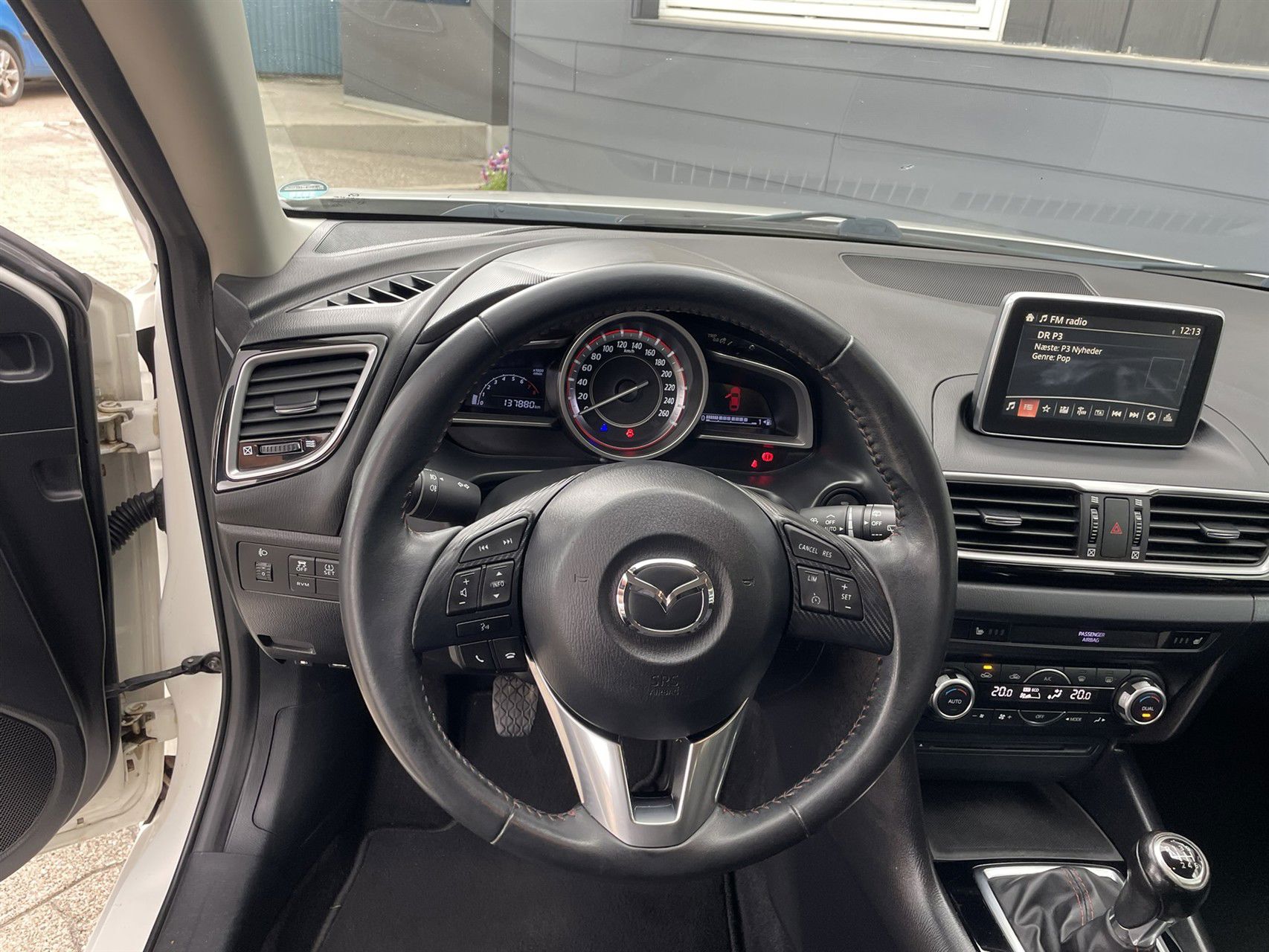 Billede af Mazda 3 2,0 Skyactiv-G Vision 120HK 5d 6g