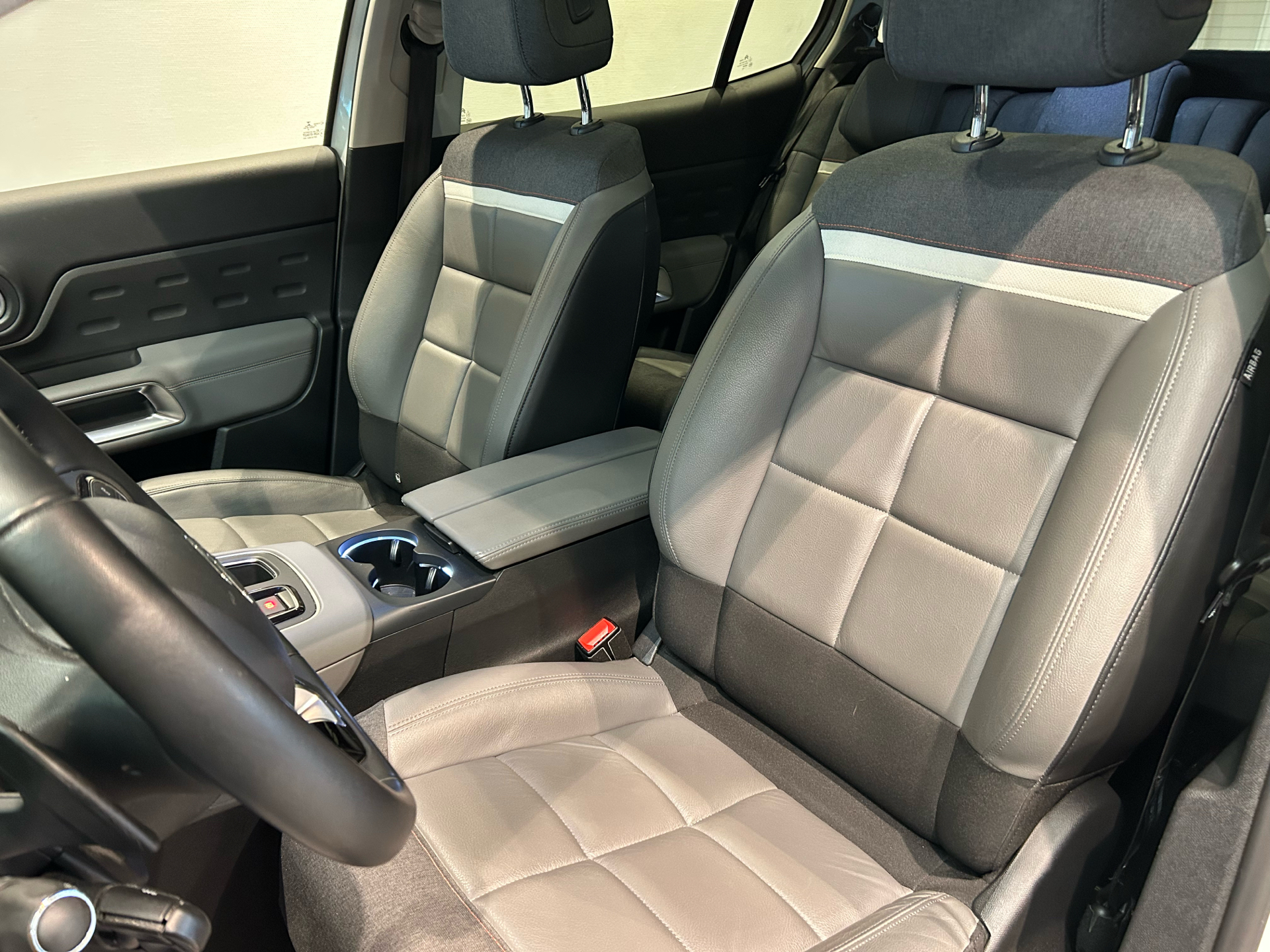 Billede af Citroën C5 Aircross 1,6 Plugin-hybrid Shine Sport EAT8 225HK 5d 8g Aut.