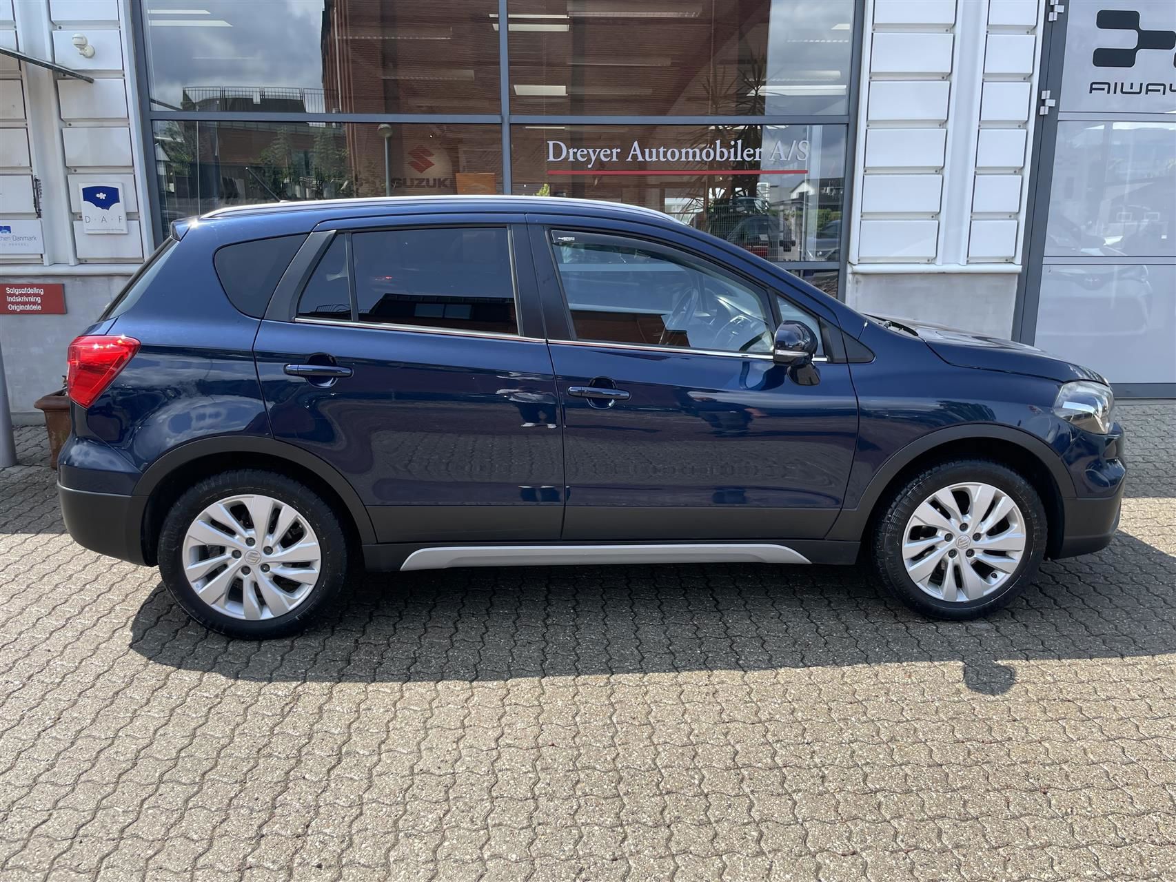 Billede af Suzuki S-Cross 1,0 Boosterjet Active 112HK 5d