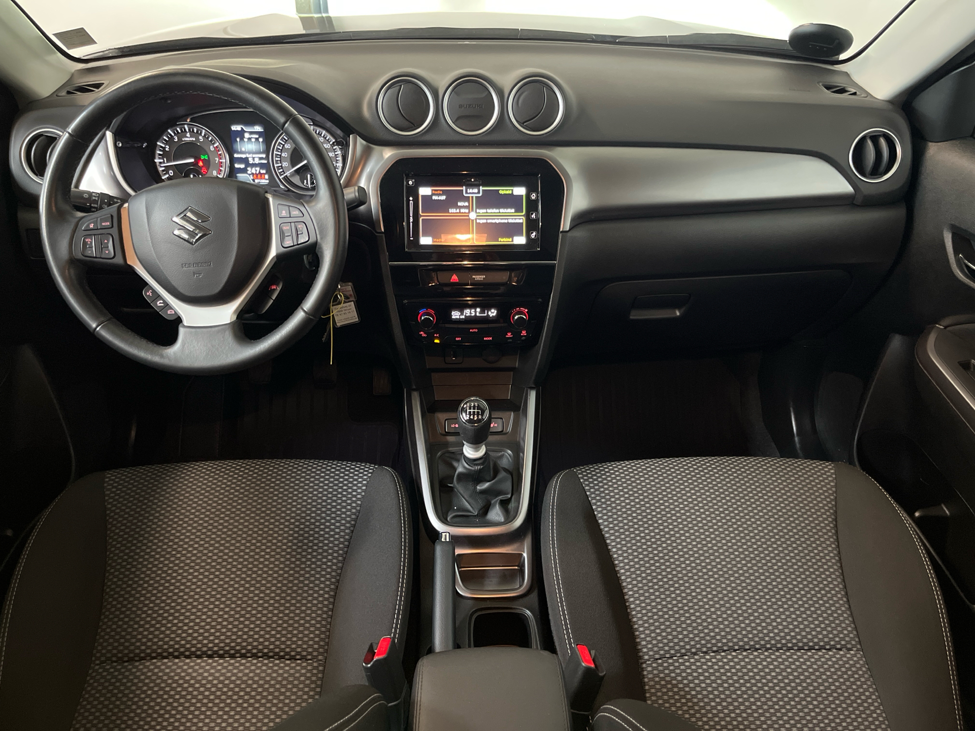 Billede af Suzuki Vitara 1,4 Boosterjet  Mild hybrid Active 129HK 5d 6g