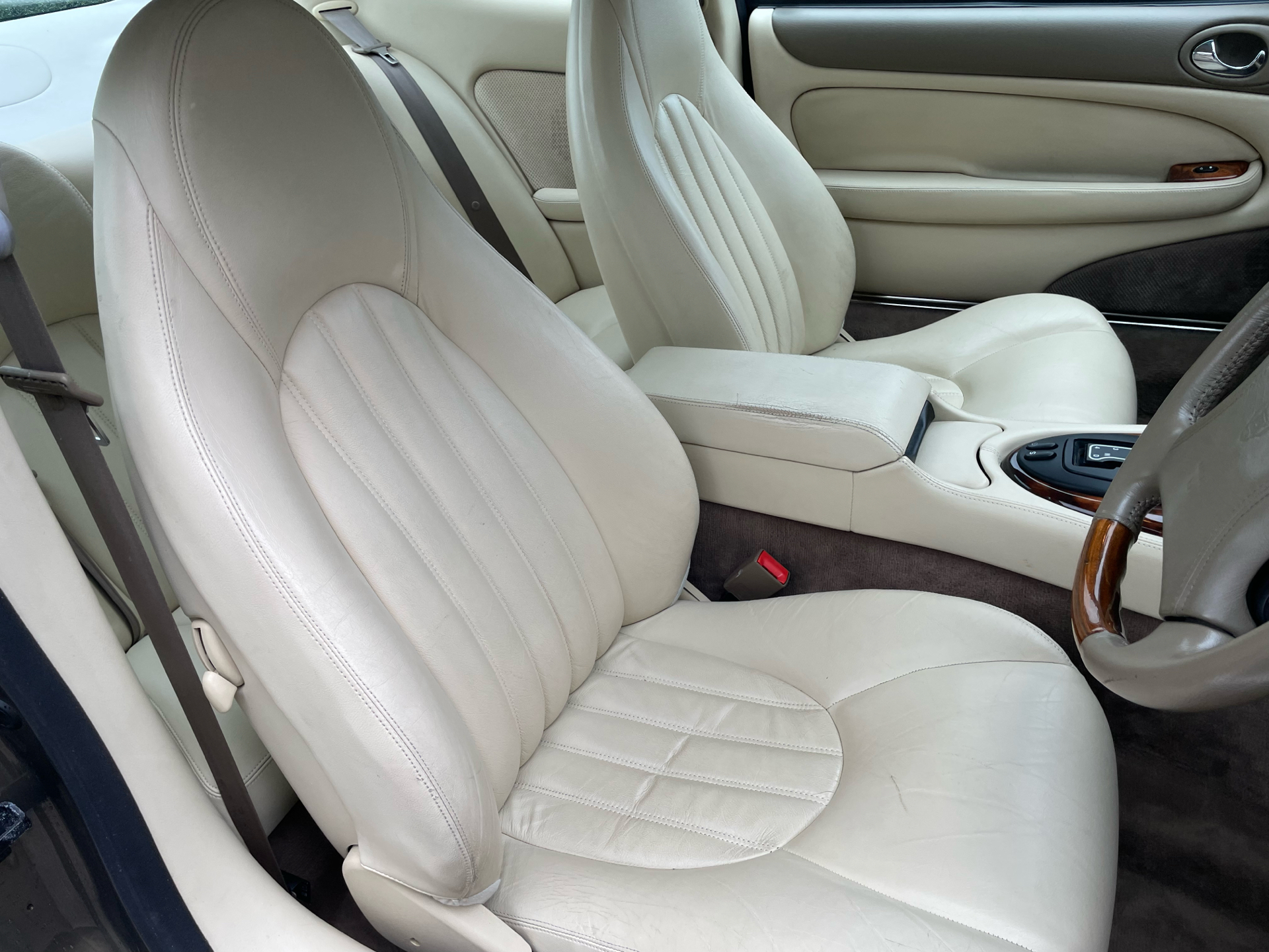 Billede af Jaguar XK8 4,0 284HK 2d Aut.