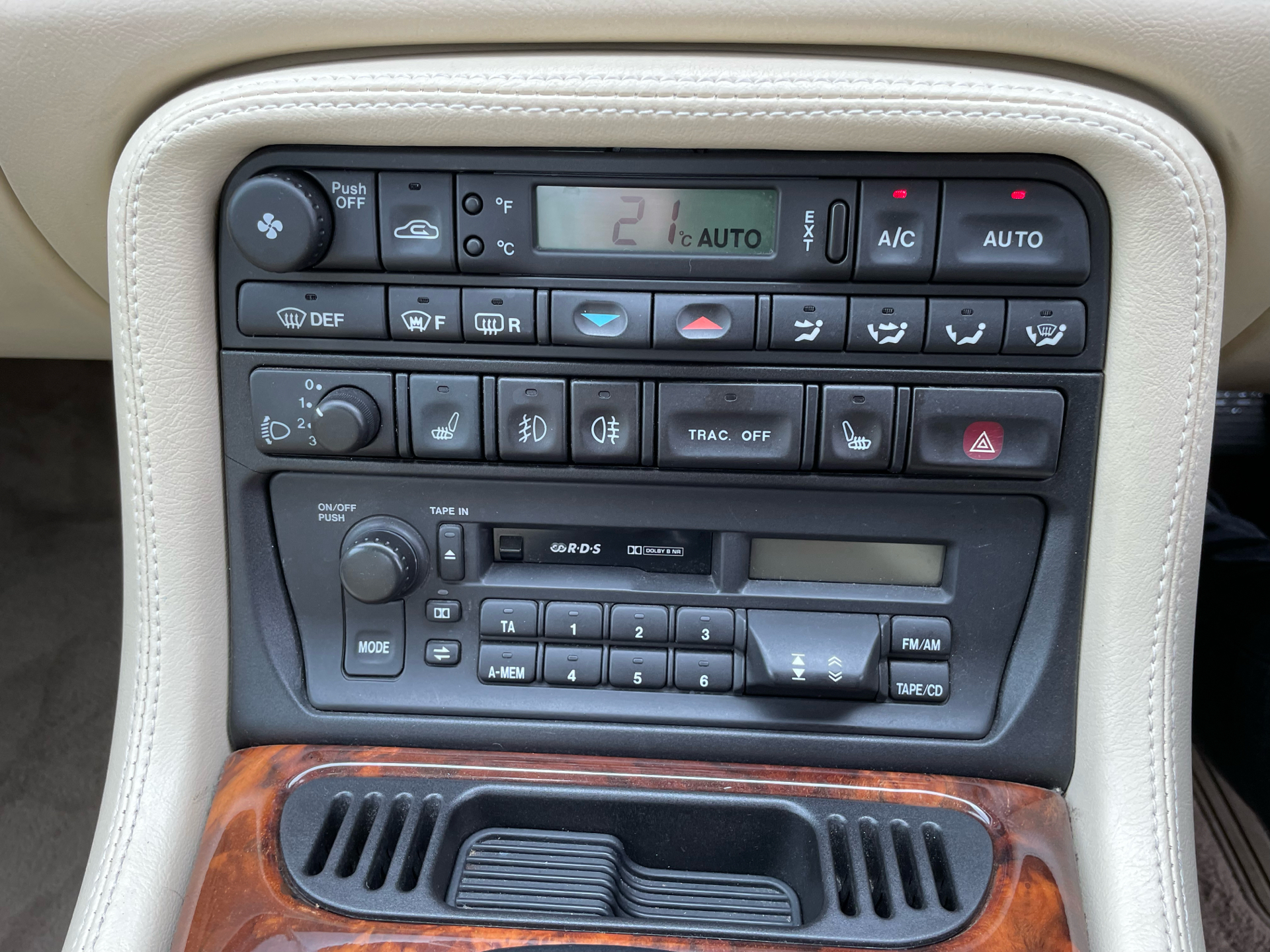 Billede af Jaguar XK8 4,0 284HK 2d Aut.