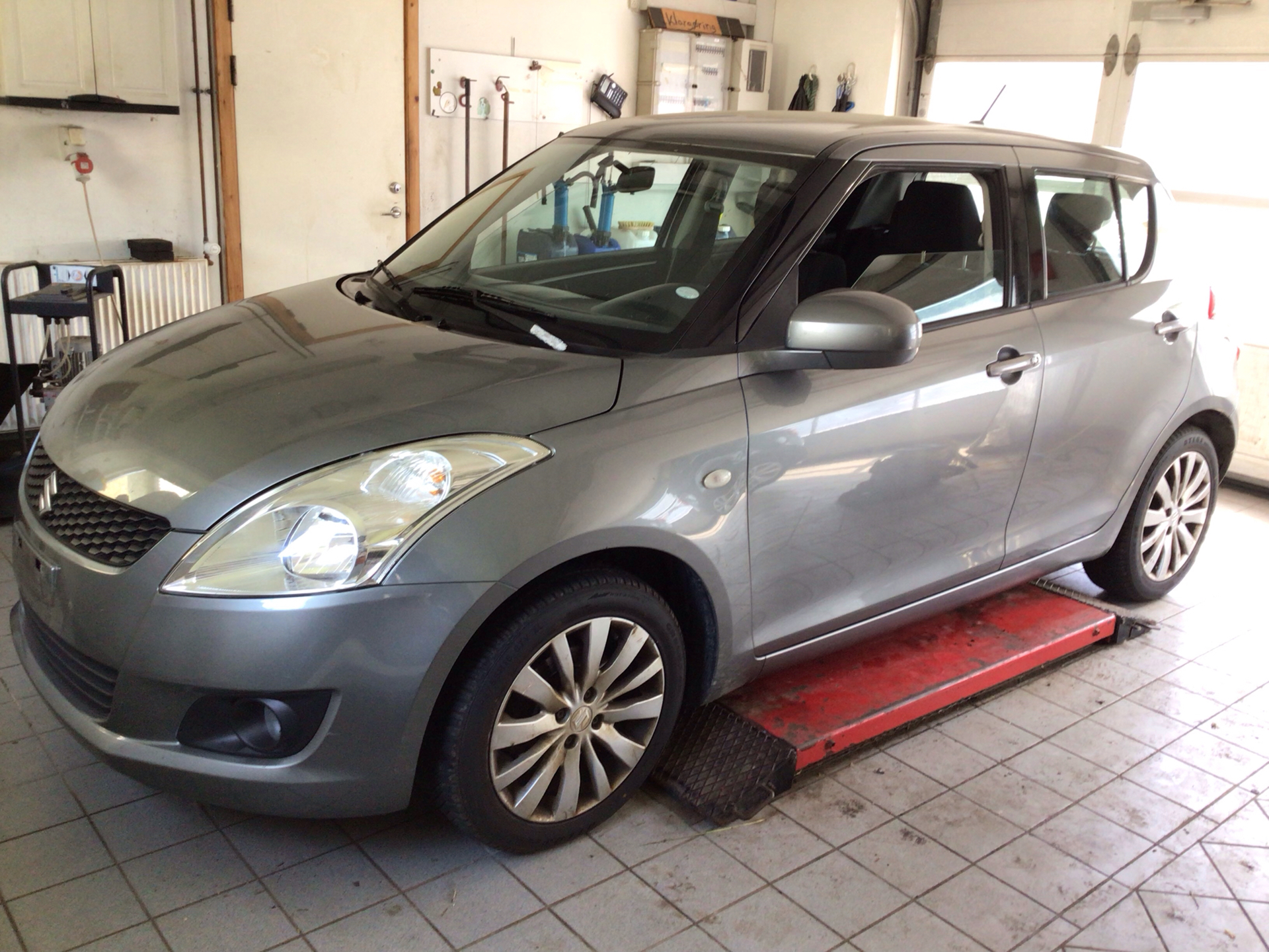 Billede af Suzuki Swift 1,2 16V GL A/C Start/Stop 94HK 5d
