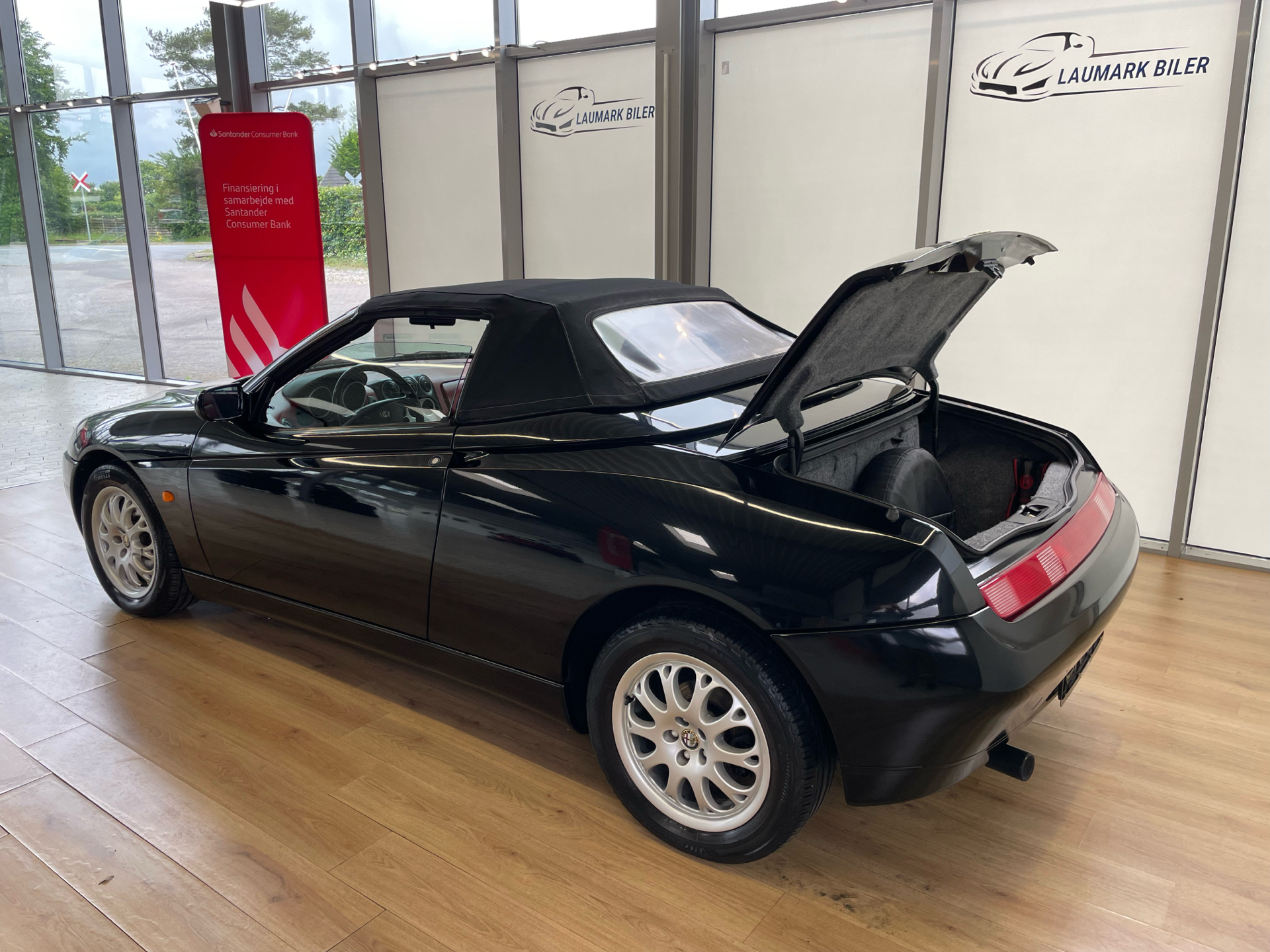 Billede af Alfa Romeo Spider 2,0 T.Spark 16V L 155HK Cabr.