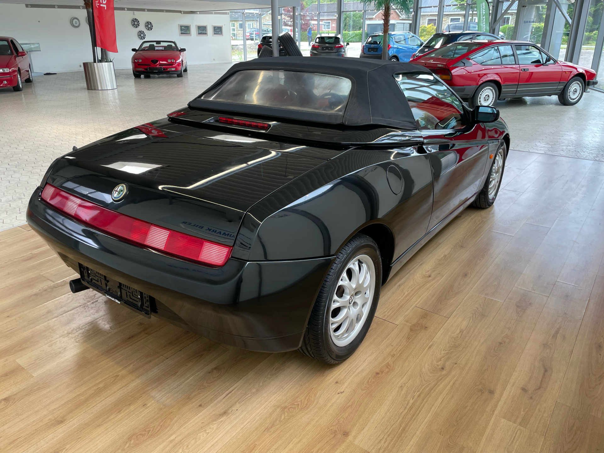 Billede af Alfa Romeo Spider 2,0 T.Spark 16V L 155HK Cabr.