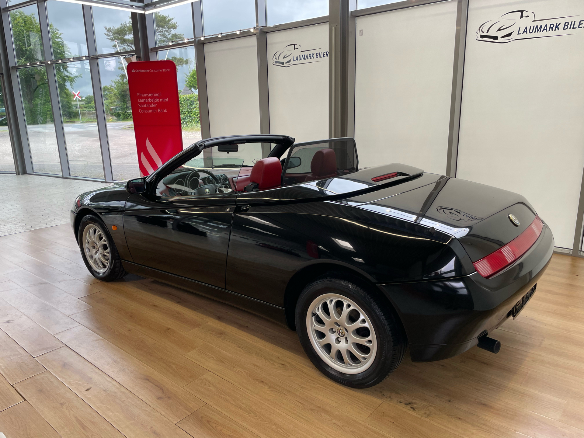 Billede af Alfa Romeo Spider 2,0 T.Spark 16V L 155HK Cabr.